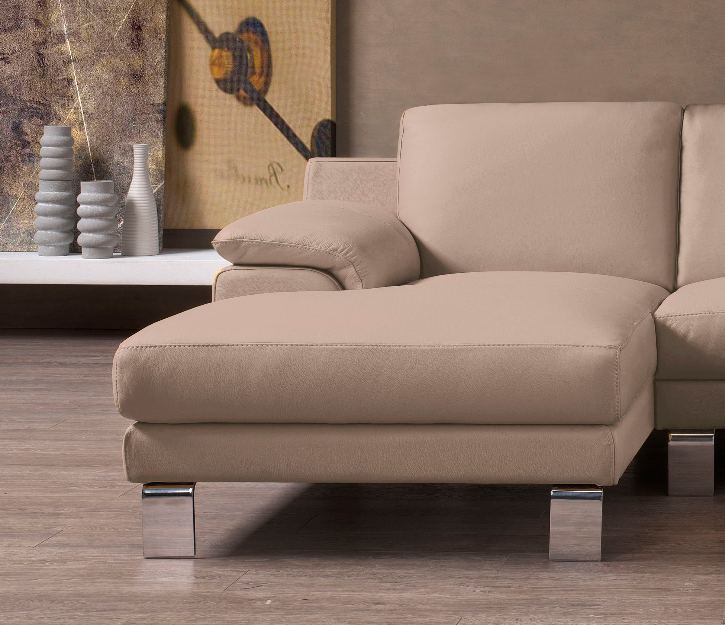 Egoitaliano Ecksofa »Shakira, Design und super Sitzkomfort auf hohem Niveau, tolle Details«, mit Recamiere, L-Form, edle Füße