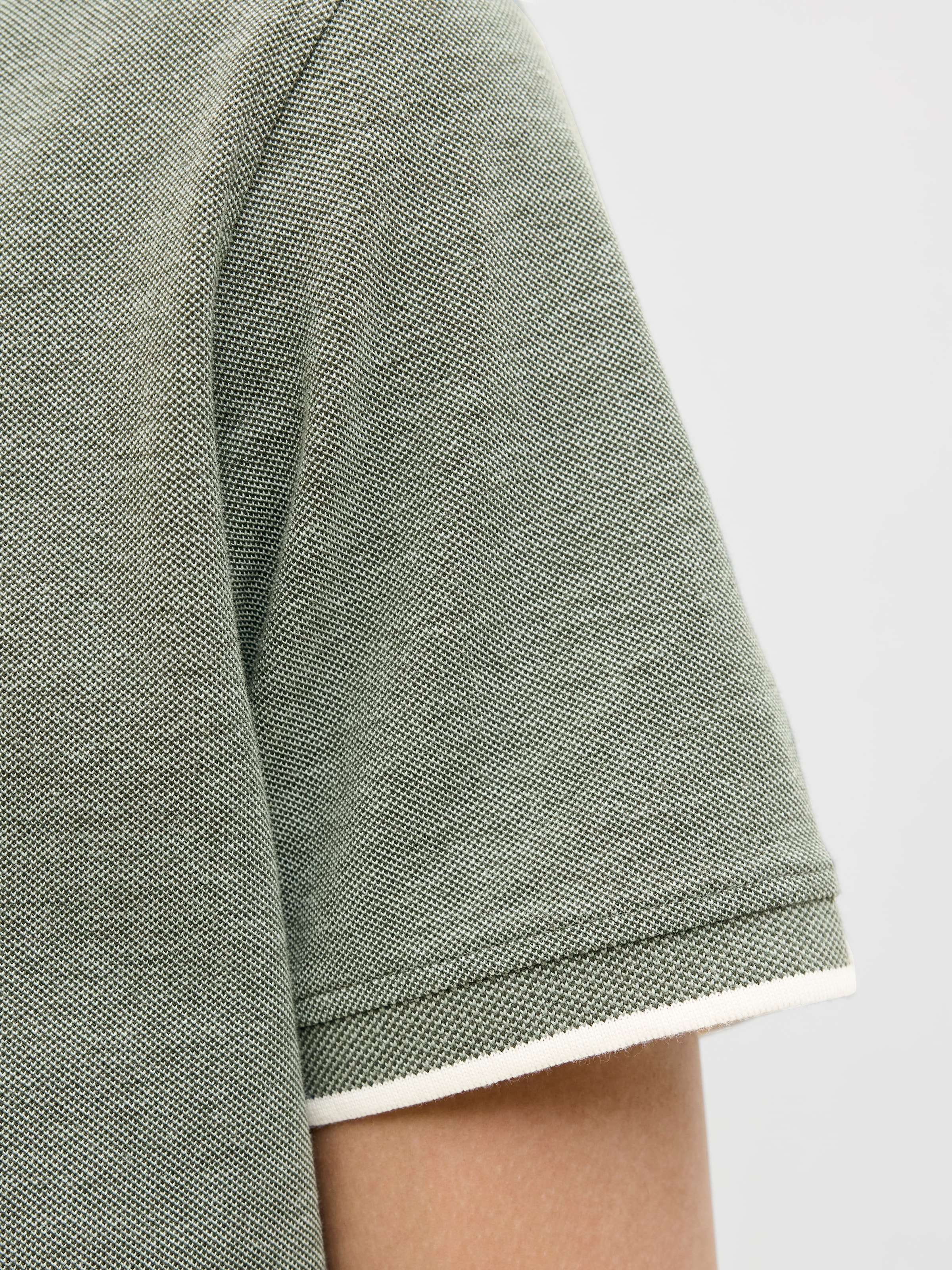 Jack & Jones Poloshirt »JJEPAULOS POLO SS NOOS«, mit Logo Stickerei