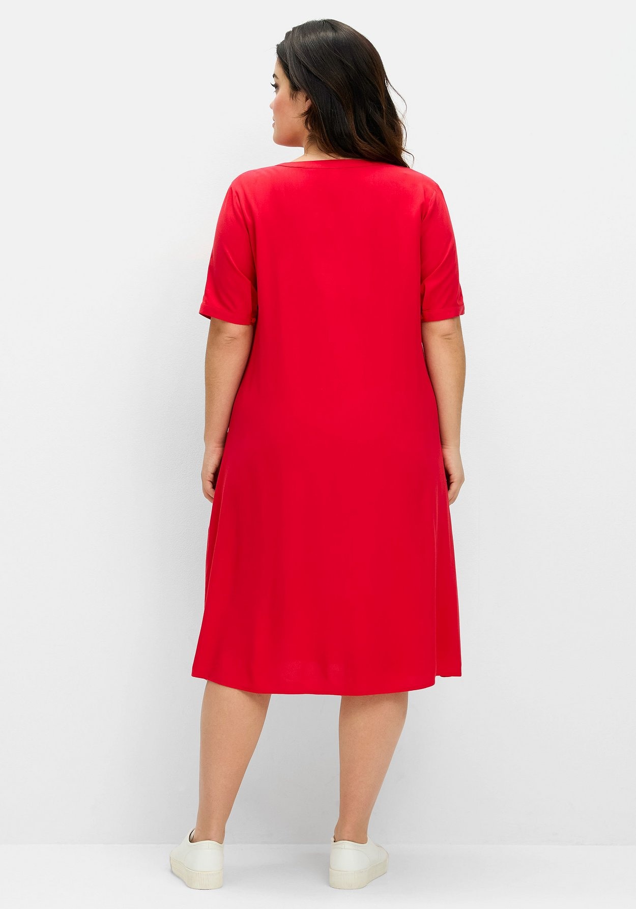 Sheego Sommerkleid »Kleid aus leichter Viskose, in A-Linie«