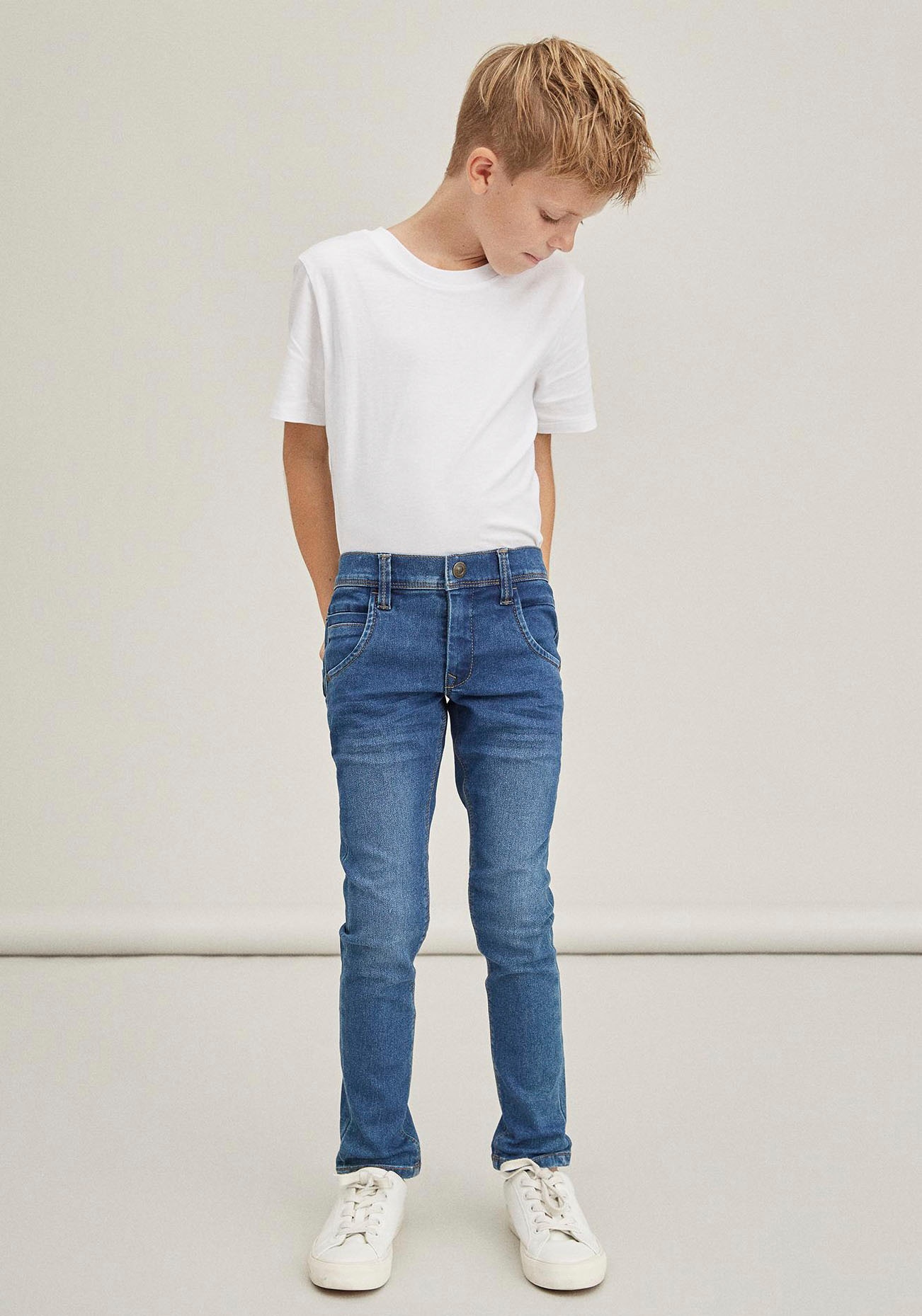 Stretch-Jeans »NKMSILAS DNMTAX PANT«