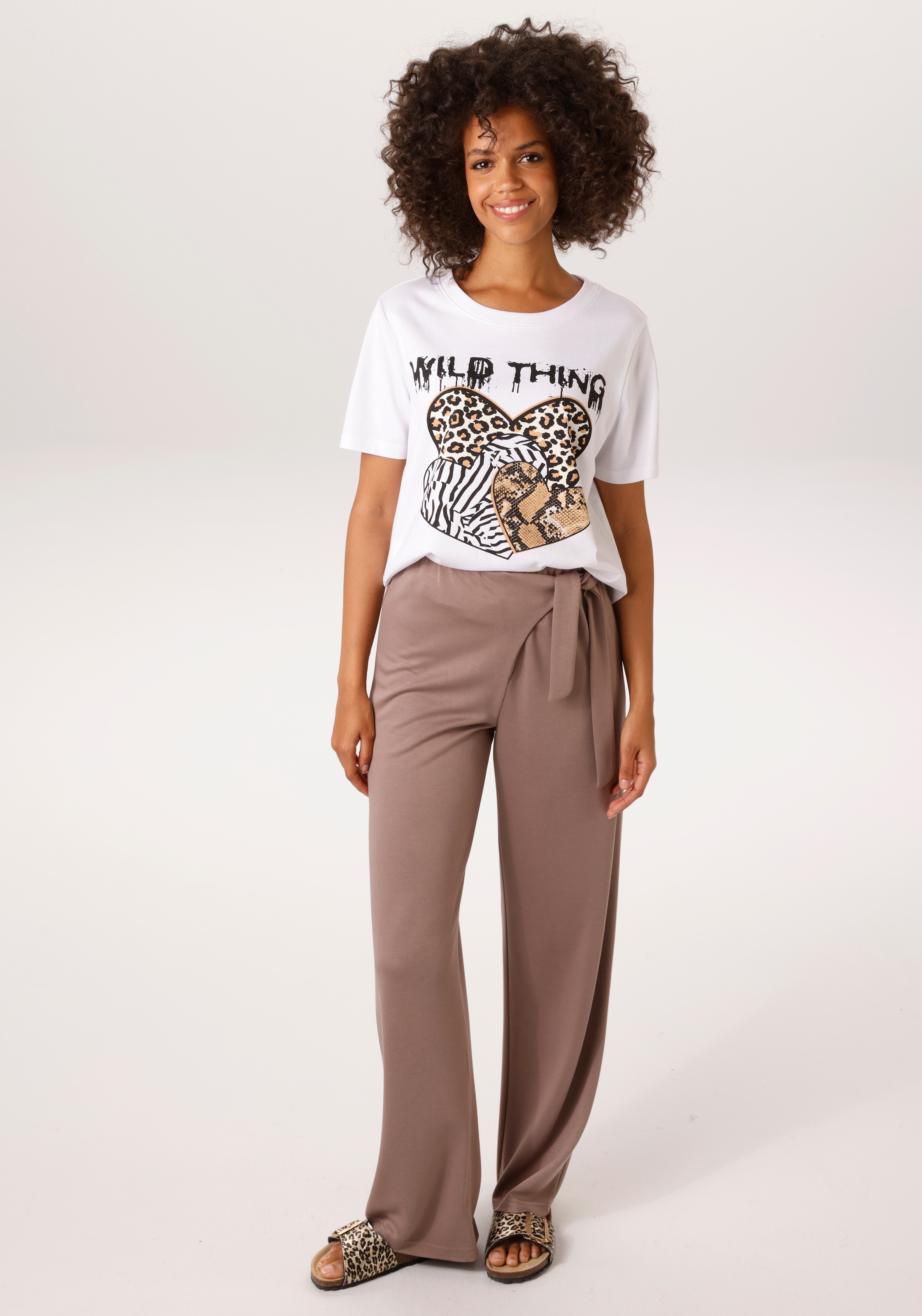 Aniston CASUAL T-Shirt mit Herzen, Animal-Drucken und Statement-Schriftzug - NEUE KOLLEKTION