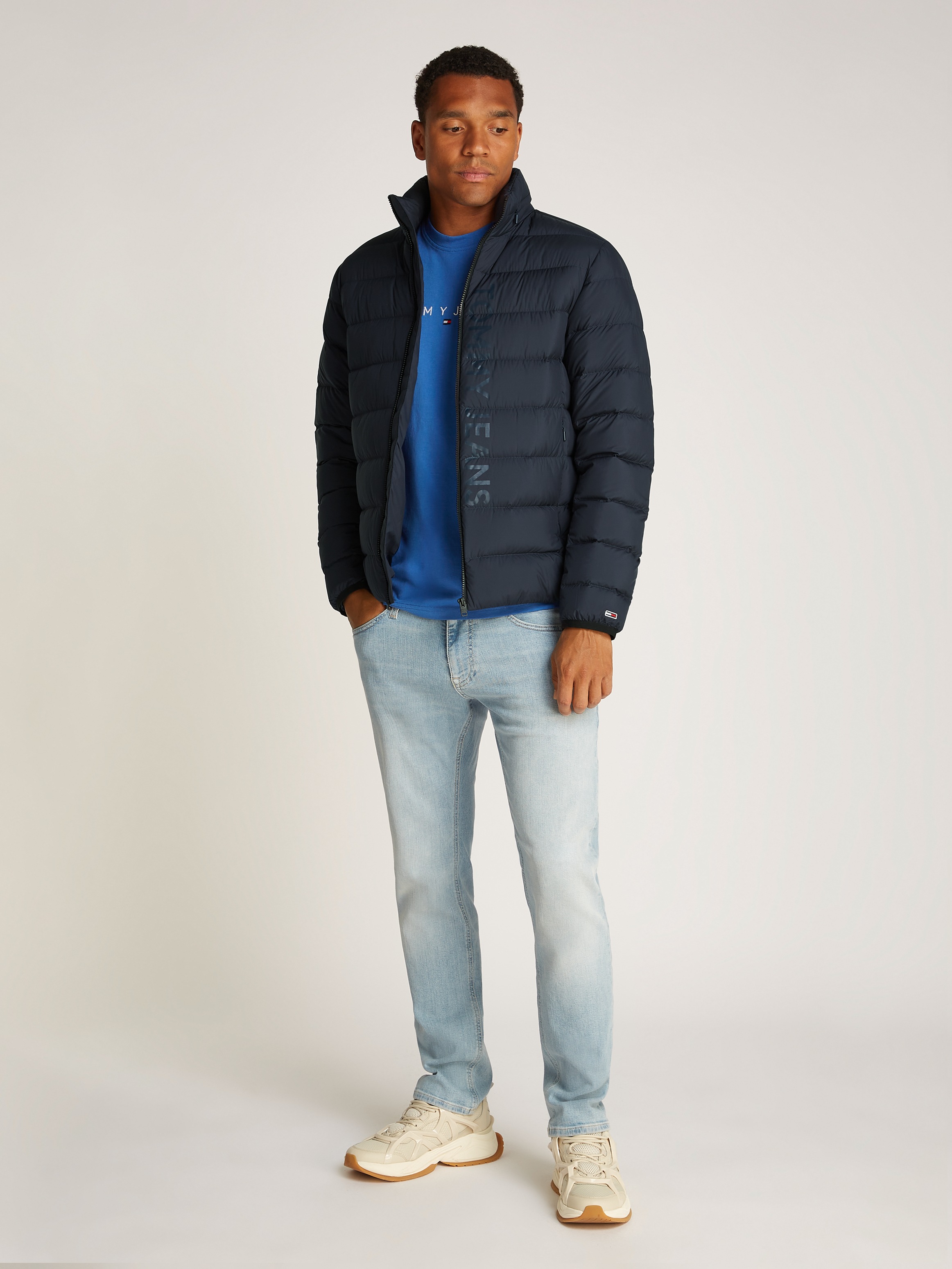 Tommy Jeans Steppjacke »TJM LT DOWN PRINTED JACKET«, mit Daunenwattierung