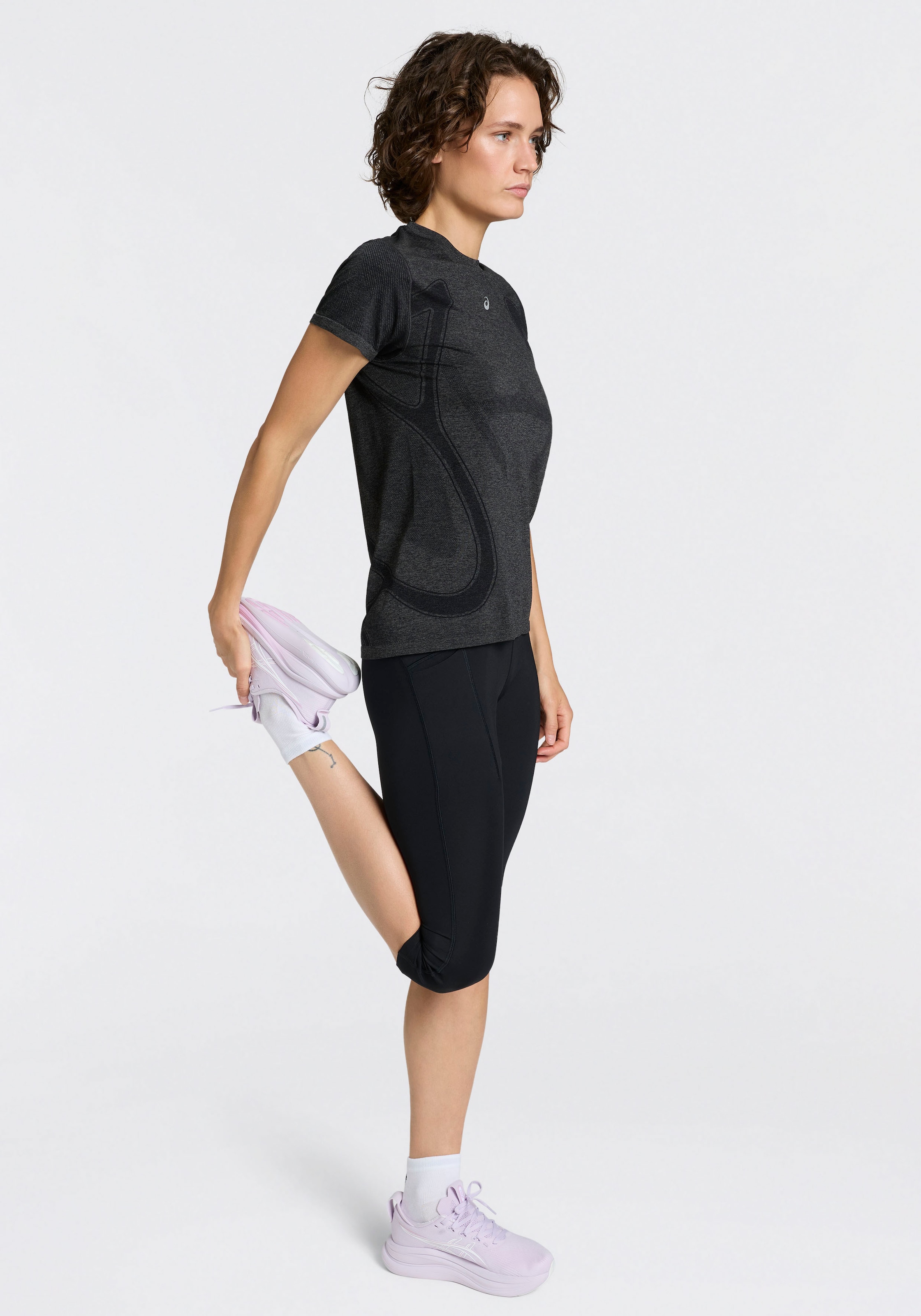 Asics Lauftights »ROAD HIGH WAIST CAPRI TIGHT«  Schnelltrocknend, Reflektierend, Smartphone-Fach
