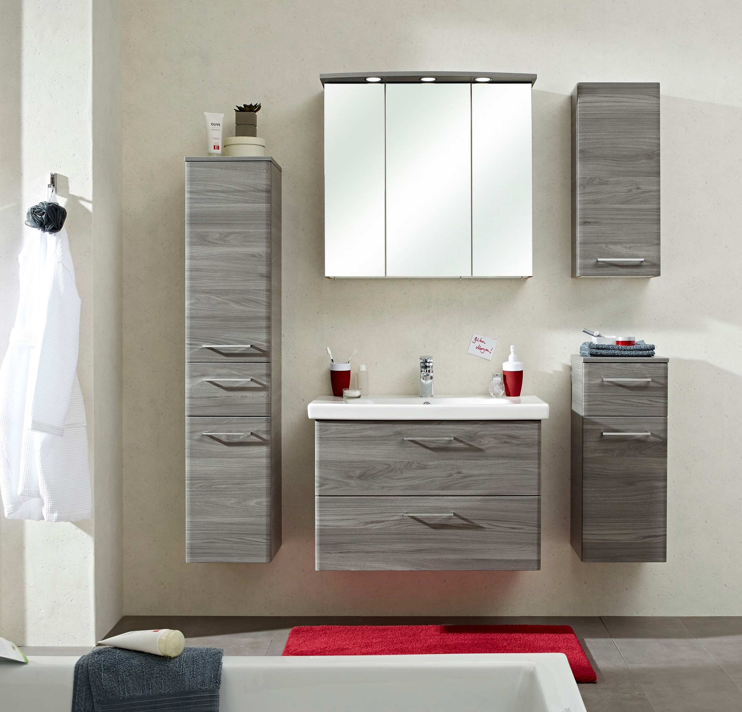 Saphir Spiegelschrank »Quickset 916 Badschrank, 3 Spiegeltüren, 6 Einlegeböden, 75 cm breit«, inkl. LED-Beleuchtung, Türdämpfer, Schalter-/Steckdosenkombination