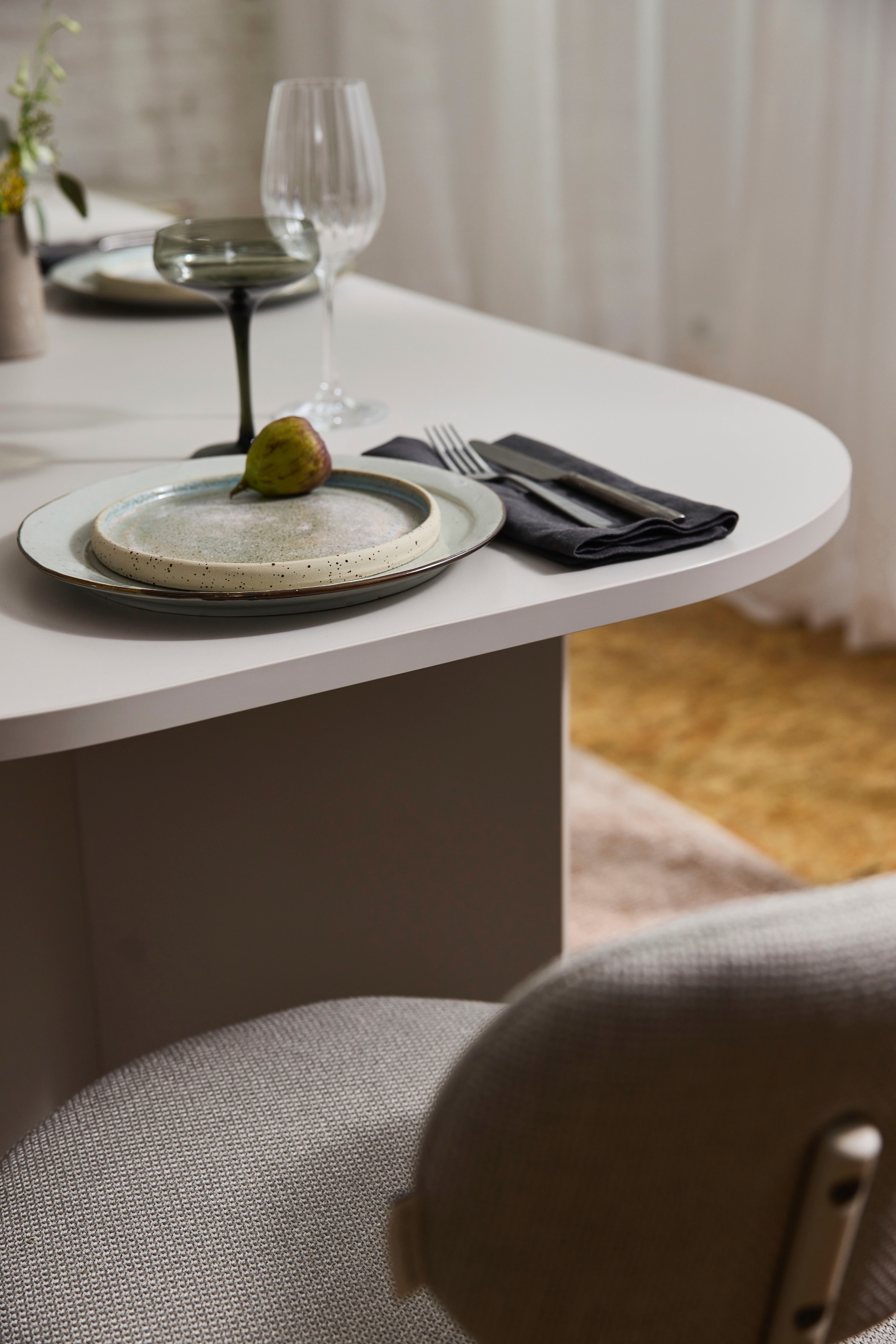 TOM TAILOR HOME Esstisch »ROUNDES TABLE«, mit gerundeten Ecken. Fest 180 cm oder ausziehbar auf 260 cm
