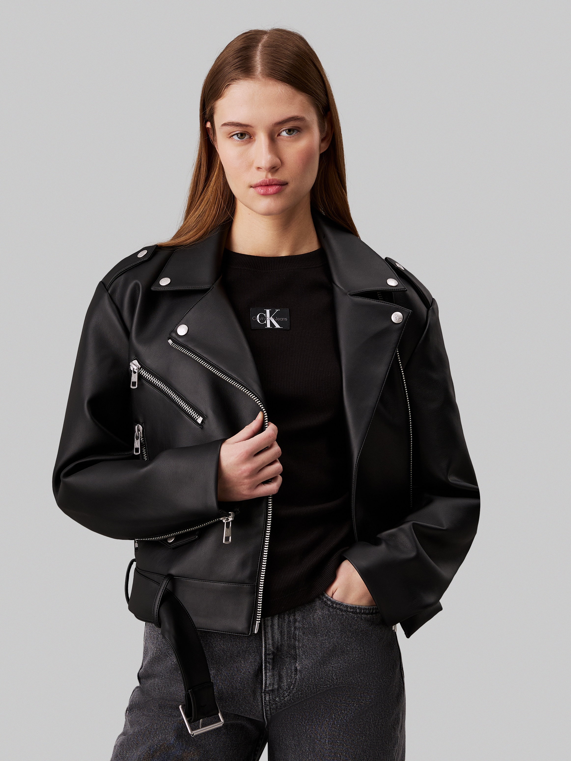 Calvin Klein Jeans Lederjacke »CLASSIC FAUX LEATHER BIKER«, mit Gürtel