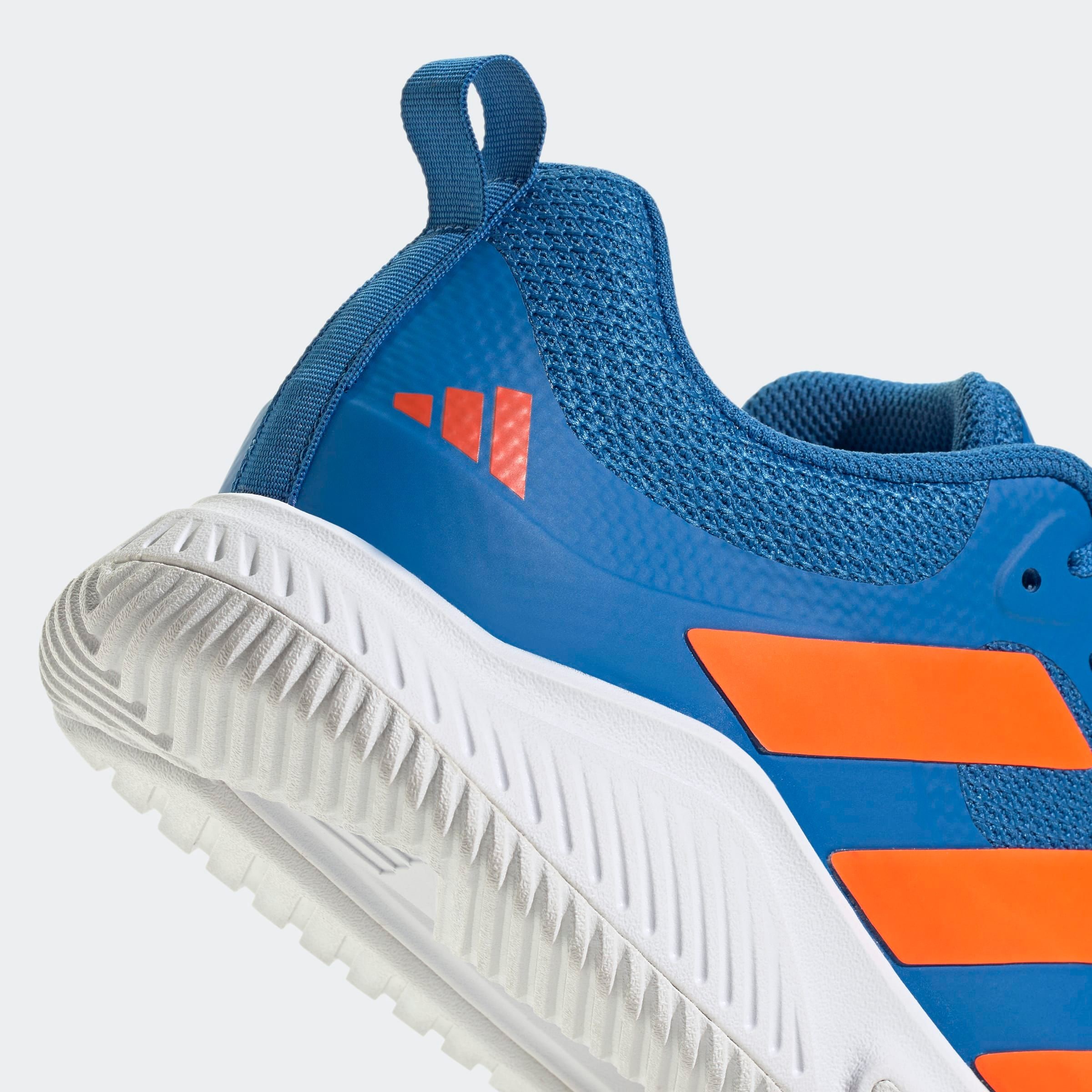 adidas Performance Hallenschuh »COURT TEAM BOUNCE 2.0«, geeignet für jeden Hallensport
