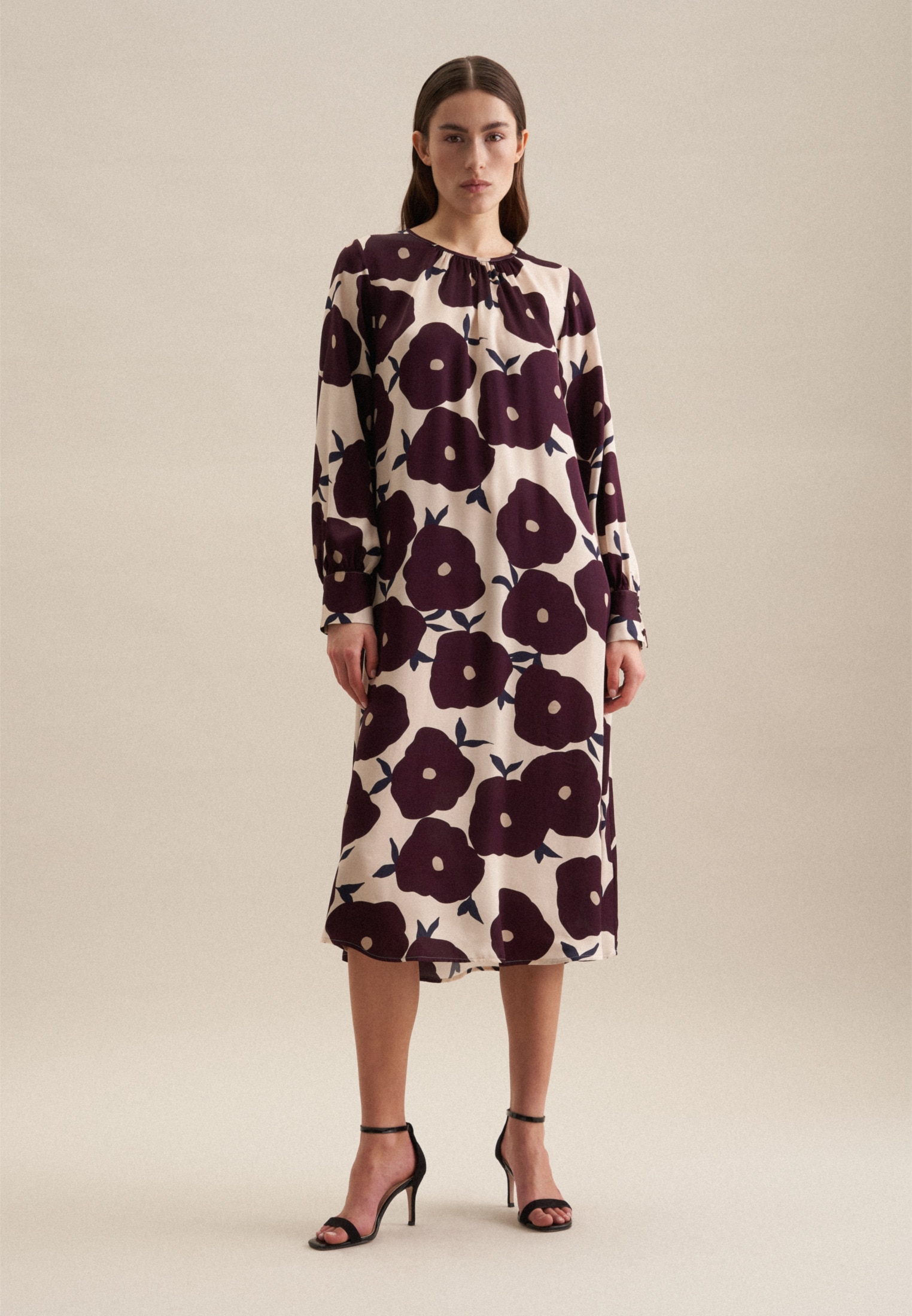 seidensticker Sommerkleid »Schwarze Rose«, Langarm Rundhals Druck