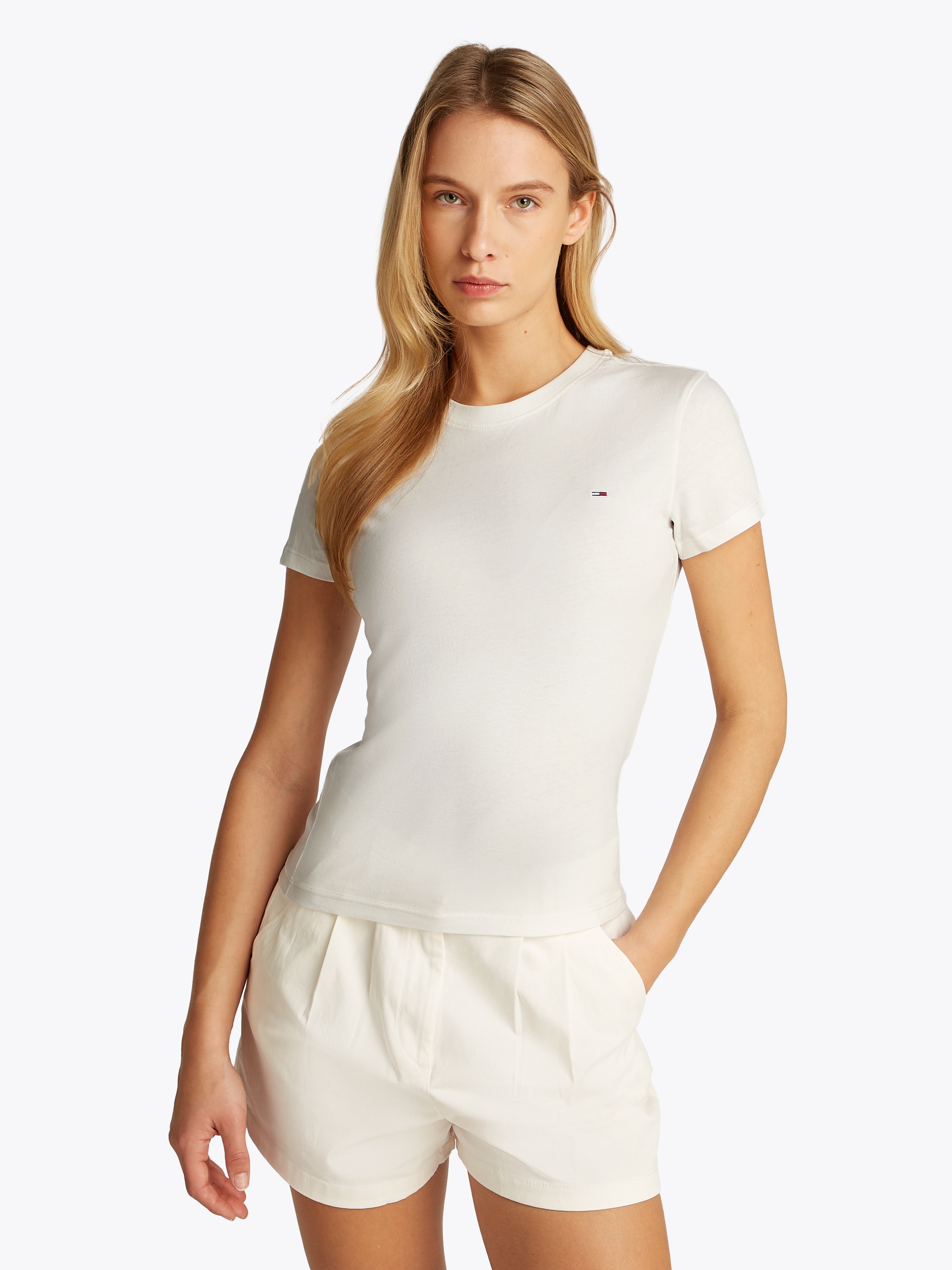 Tommy Jeans T-Shirt »TJW 2PACK C-NECK TEE«, (Packung, 2 tlg., 2er), mit Logo-Stickerei