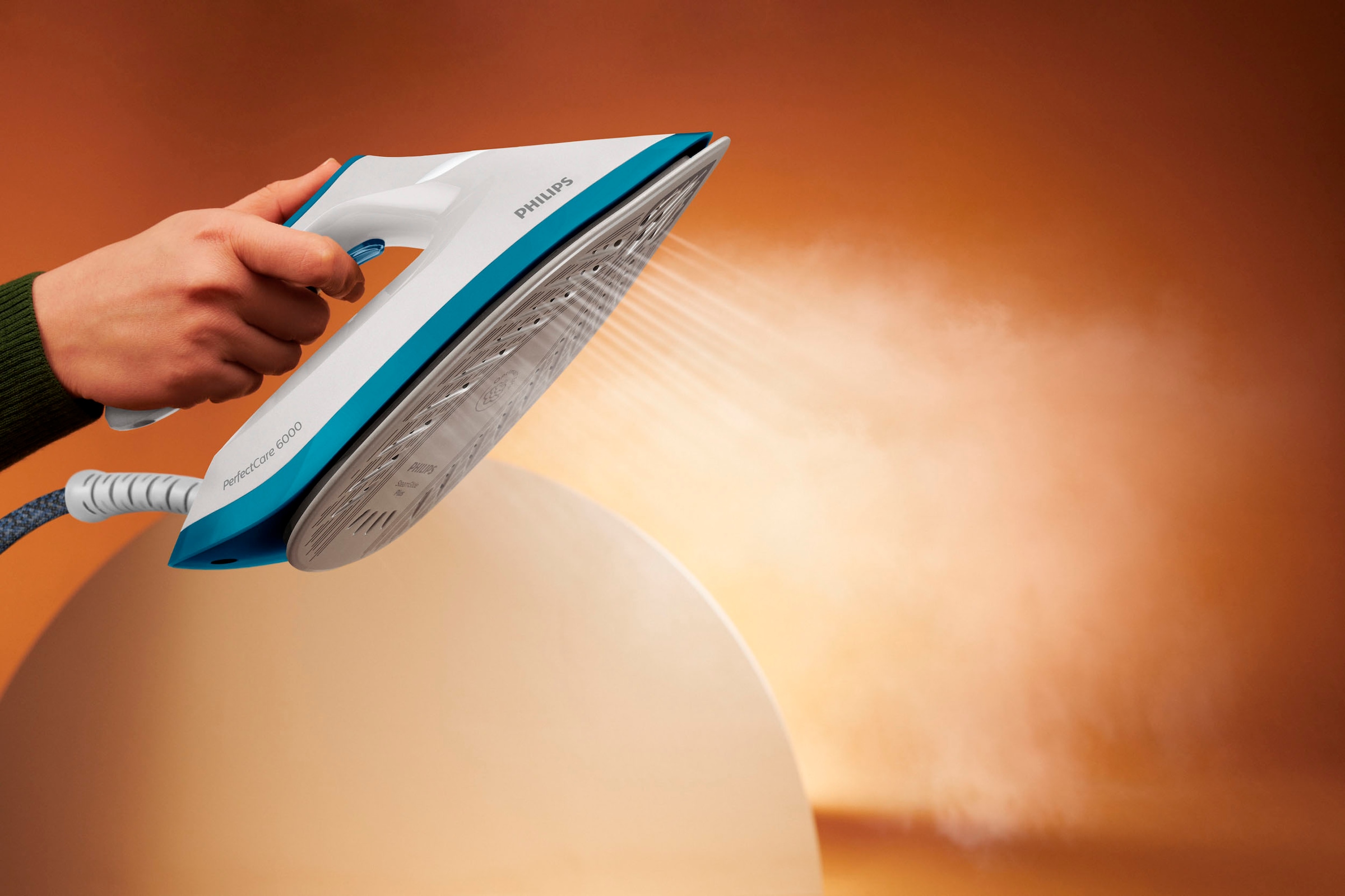 Philips Dampfbügelstation »PerfectCare 6000 Series PSG6022/20«, OptimalTEMP, 500 g Dampfstoß