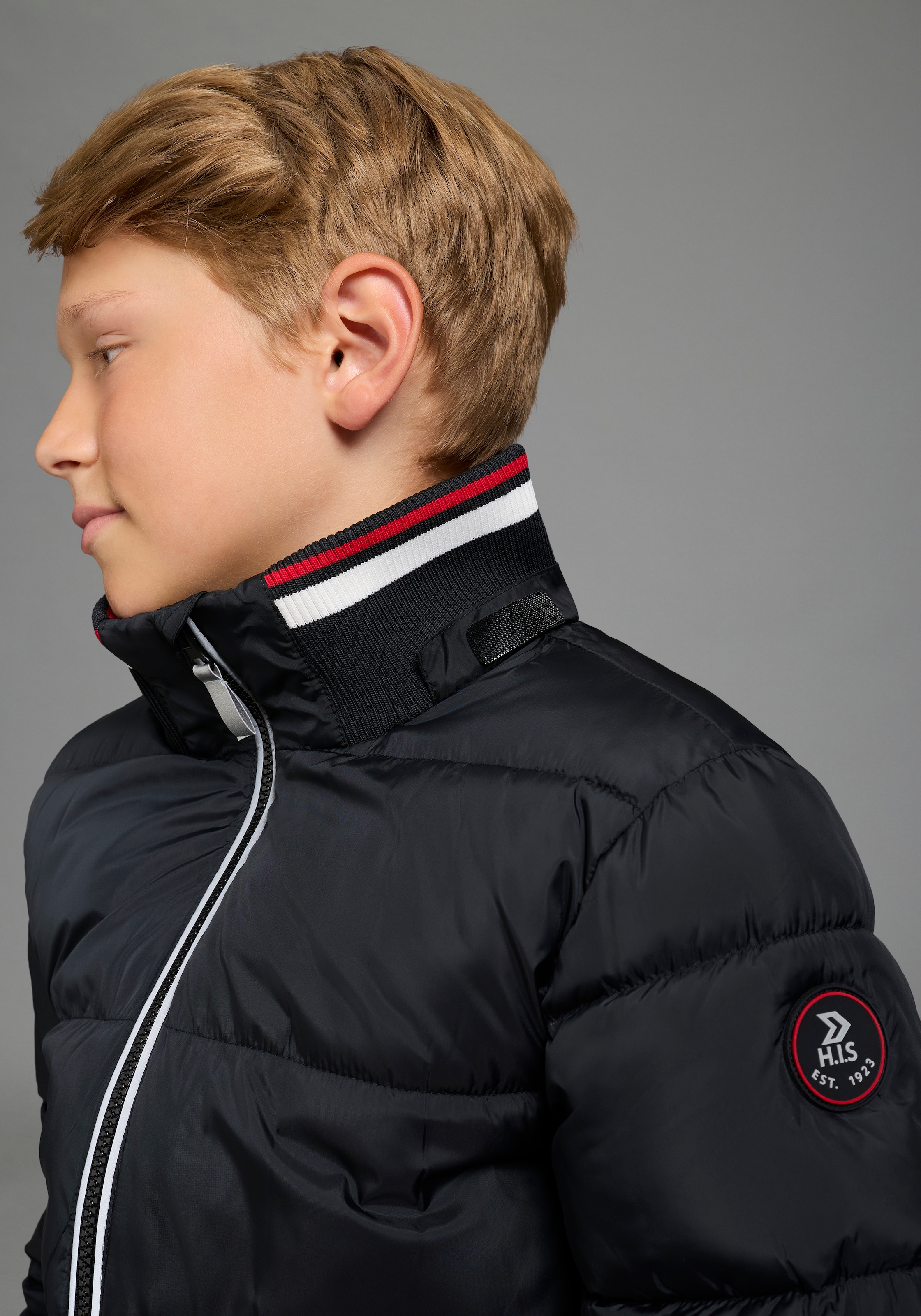 H.I.S Outdoorjacke »H.I.S Winterjacke mit Ringelbündchen« mit Kapuze Warme Jacke mit Ringelbündchen und Fleecefutter, abnehmbarer Kapuze