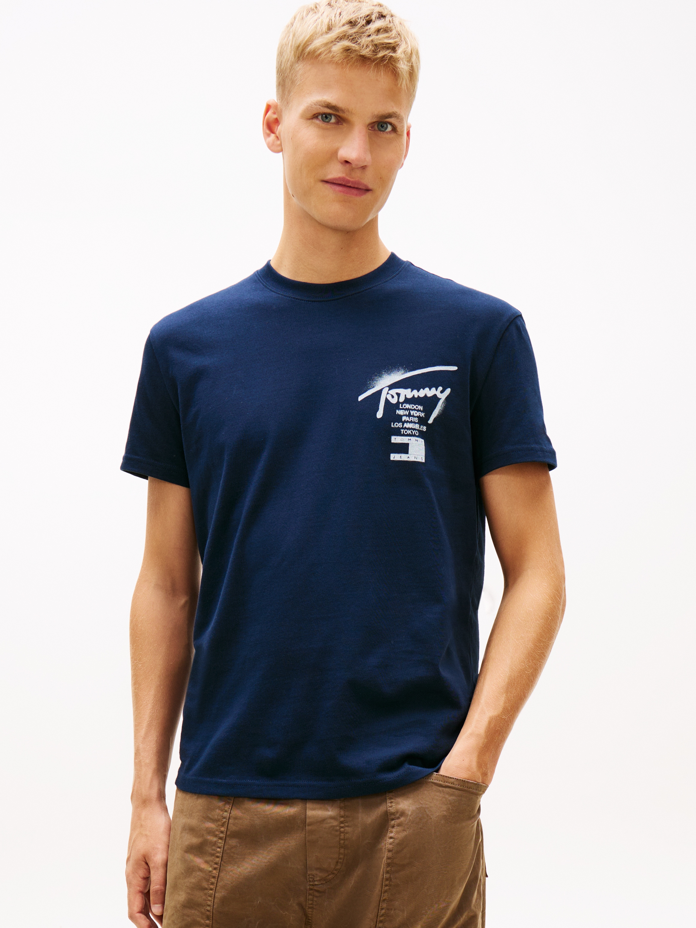 Tommy Jeans T-Shirt »TJM REGULAR CITY SIGN« Regular fit mit Markenprint
