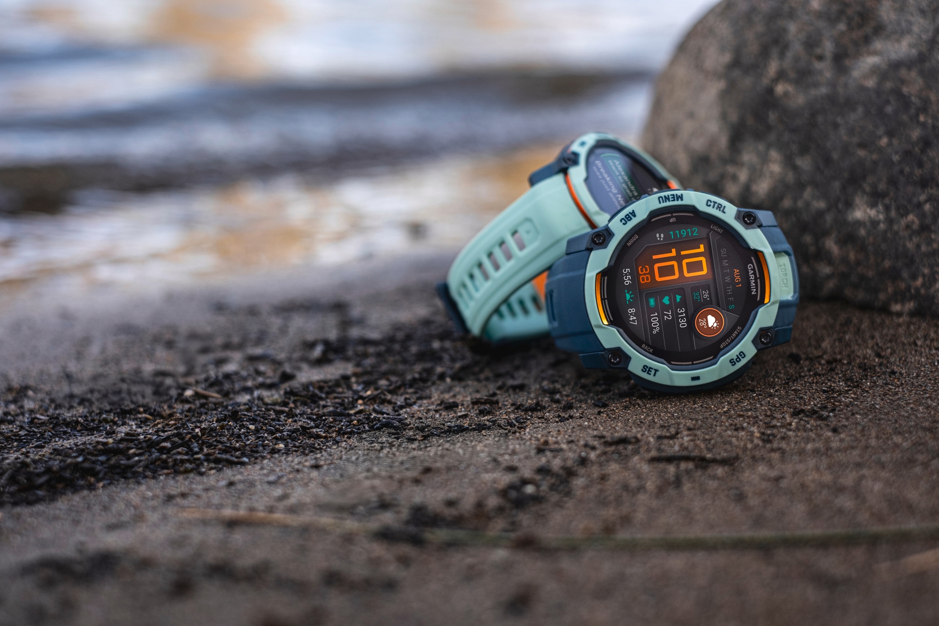 Garmin Smartwatch »Instinct 3 AMOLED 50mm«, (3,3 cm / 1,3 Zoll), 4 GB,)