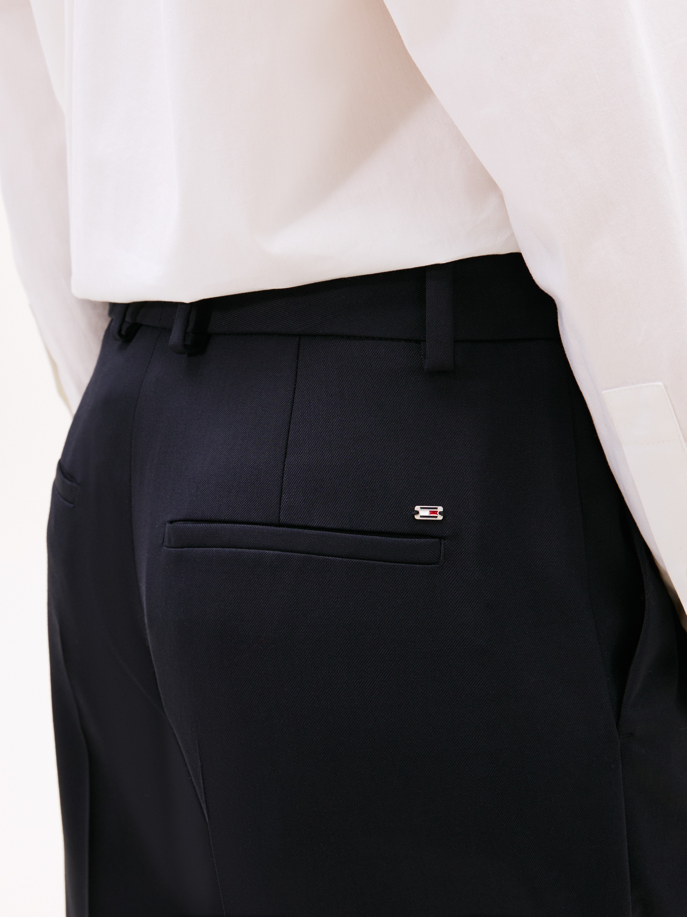 Tommy Hilfiger Anzughose »TIMELESS WOOL RLXD STRT PANT«  mit Wolle