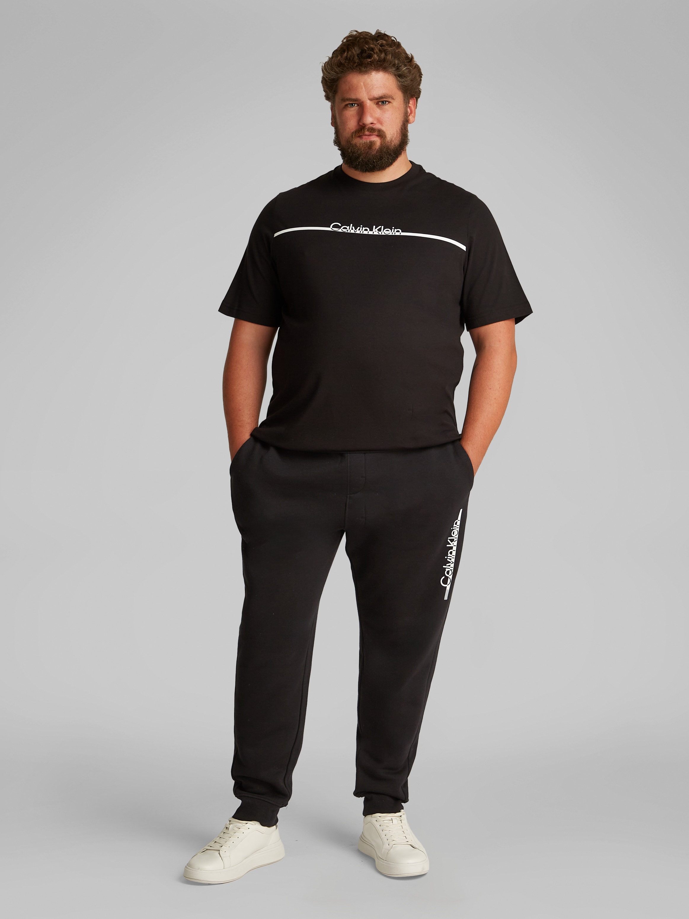 Calvin Klein Big&Tall Jogginghose »BT_SPLIT LINE LOGO JOGGER«, in Großen Größen mit Logoprint