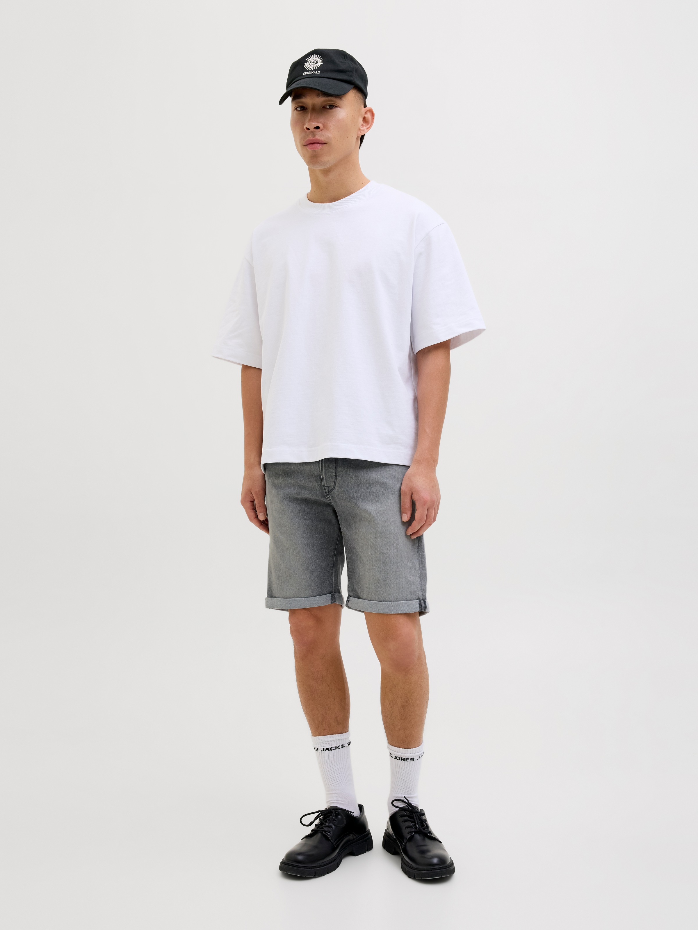 Jack & Jones Shorts »JJIRICK JJFOX SHORTS CB 310 SN«, im Four-Pocket Style
