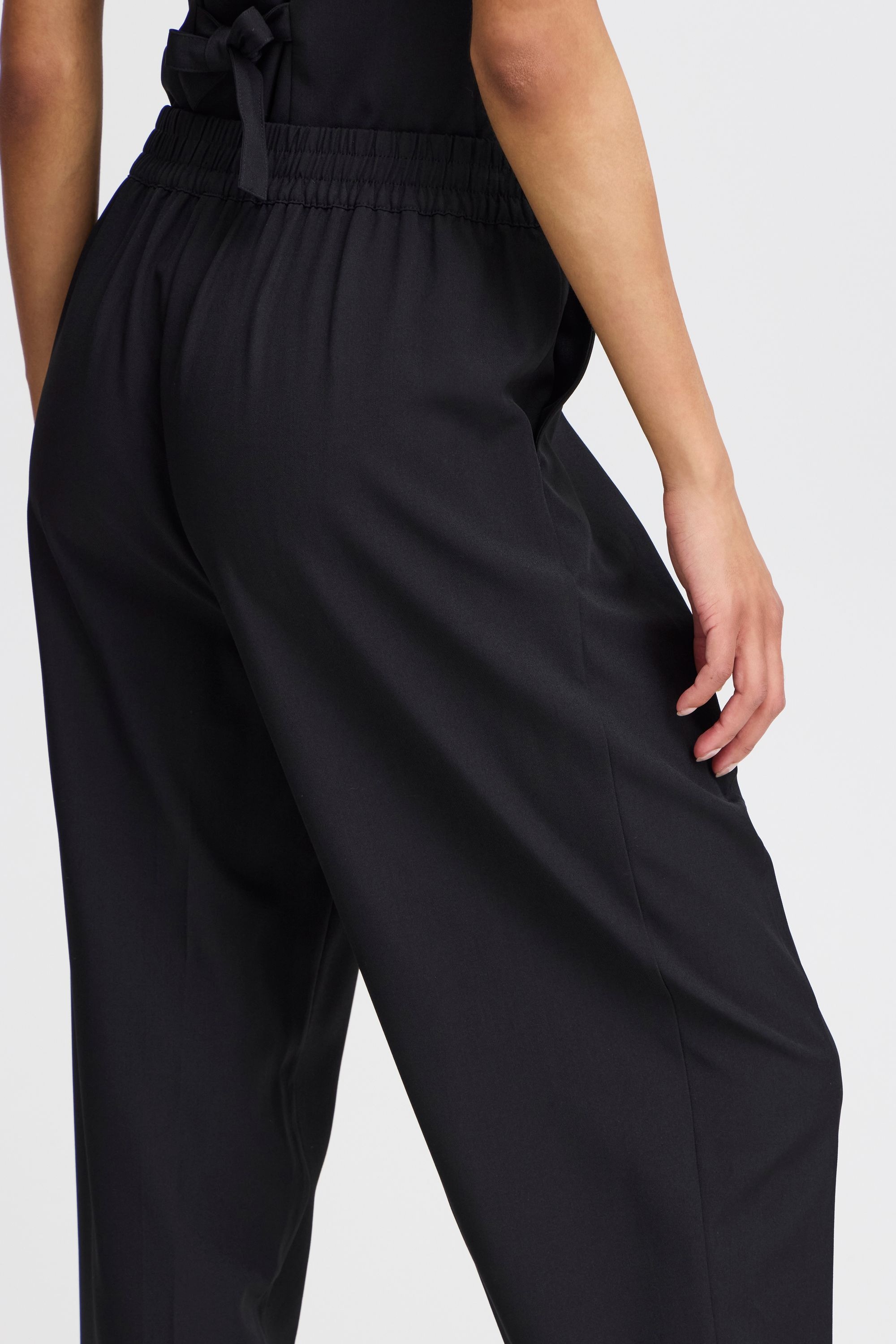 b.young Stoffhose »Stoffhose BYMMMIDDE BARREL PANTS -«