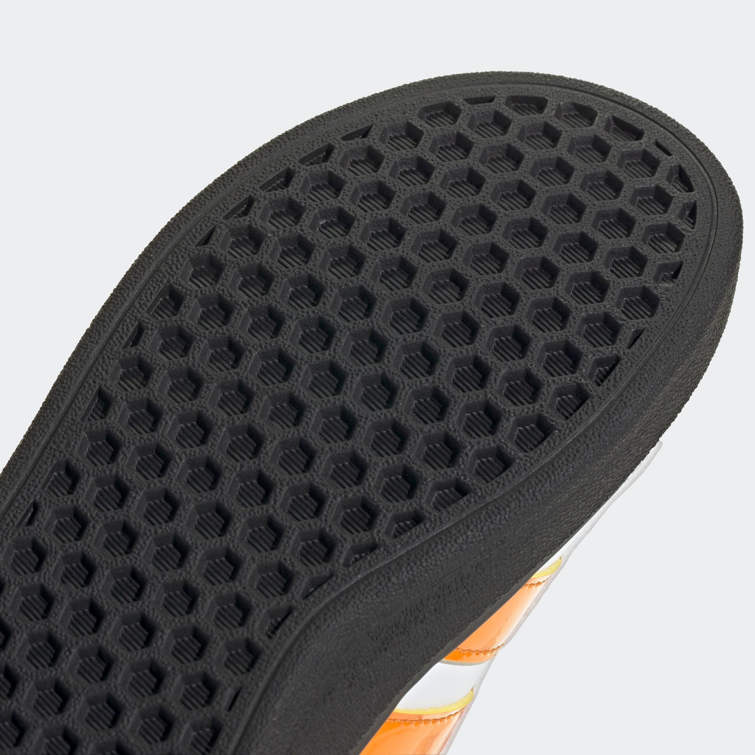adidas Sportswear Sneaker »ADIDAS X STAR WARS GRAND COURT 2.0«, Design auf den Spuren des adidas Superstar