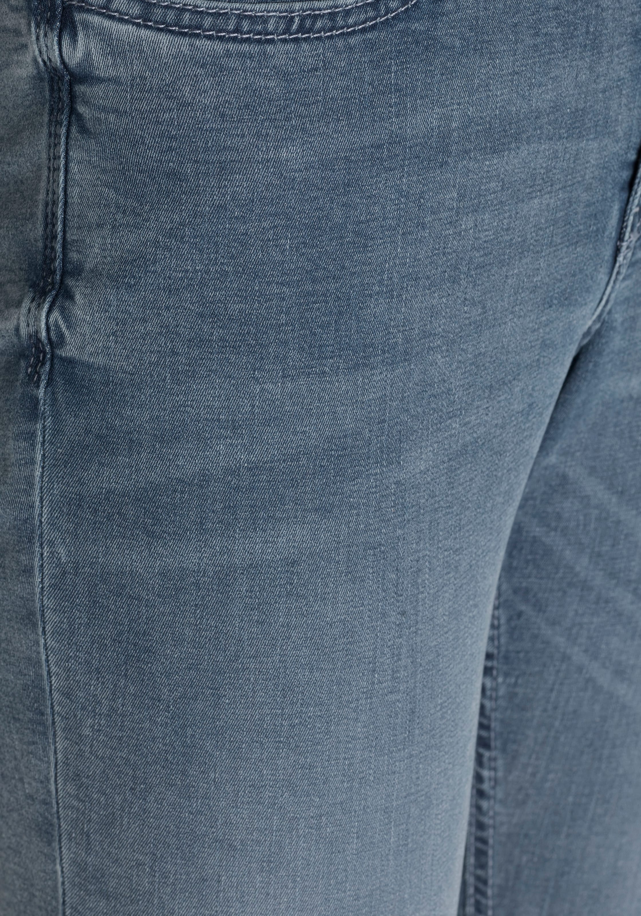 Skinny-fit-Jeans sitzt »Hiperstretch-Skinny«, bei ♕ Qualität ganzen bequem den Tag MAC Power-Stretch