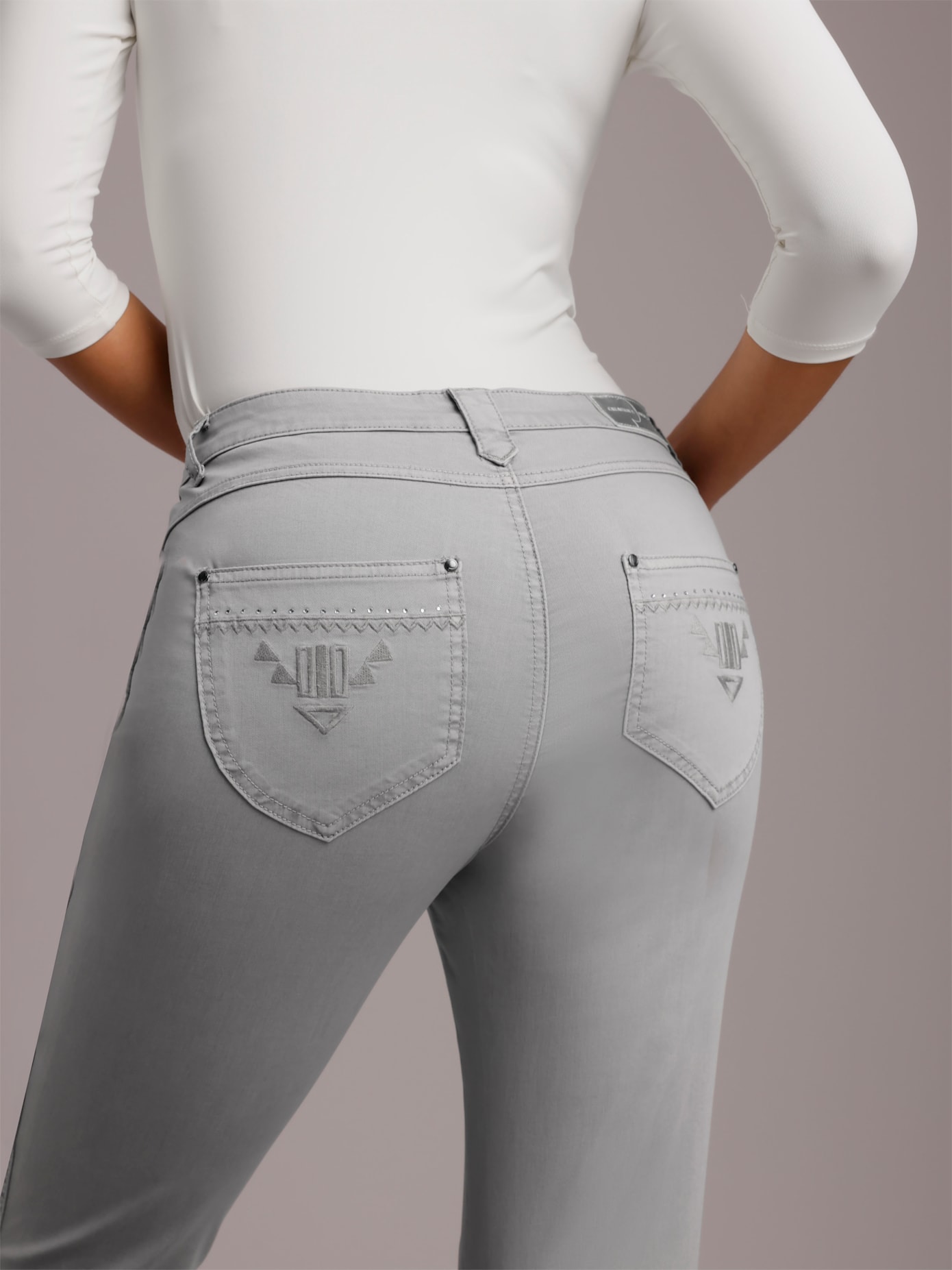 CREATION L PREMIUM Bequeme Jeans 1