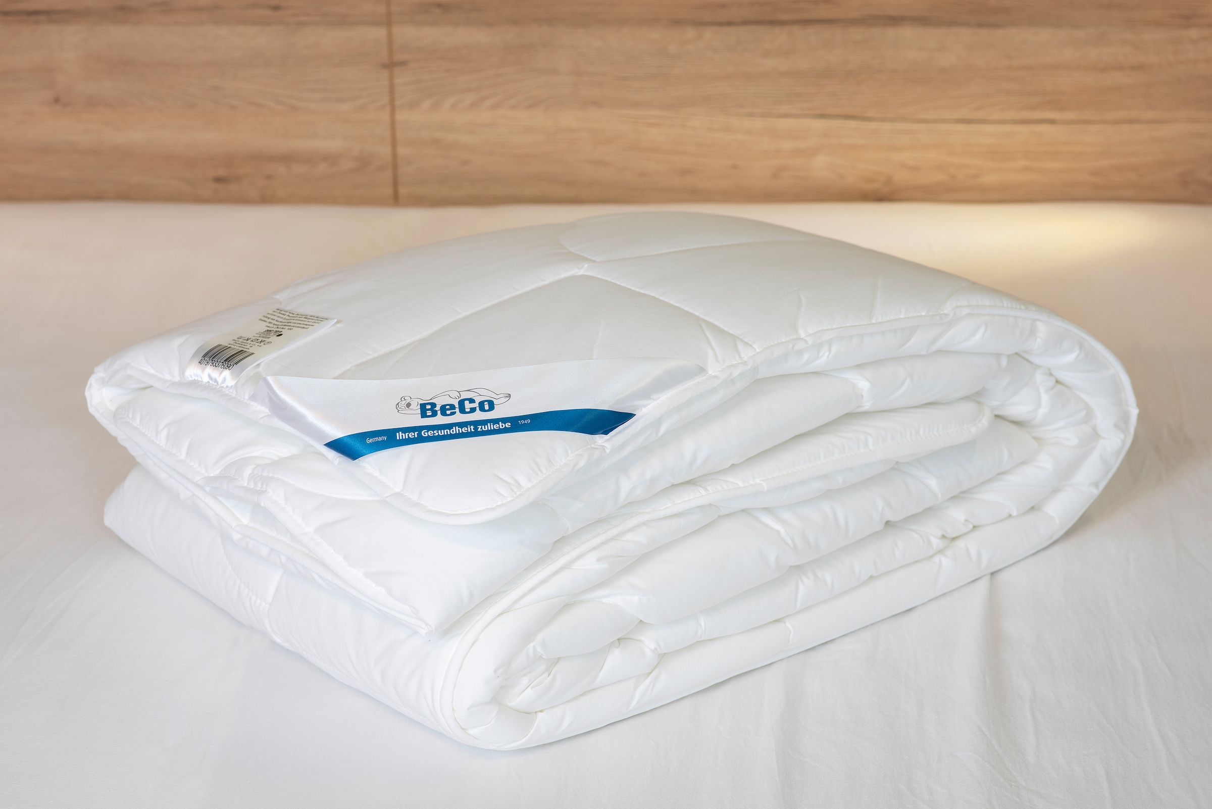 Beco Bettdecke + Kopfkissen »Medibett Made in Green, Bettdecke & Kissen im 2 Tlg. Set«, (Spar-Set, 2 St., 1 Bettdecke und 1 Kopfkissen)