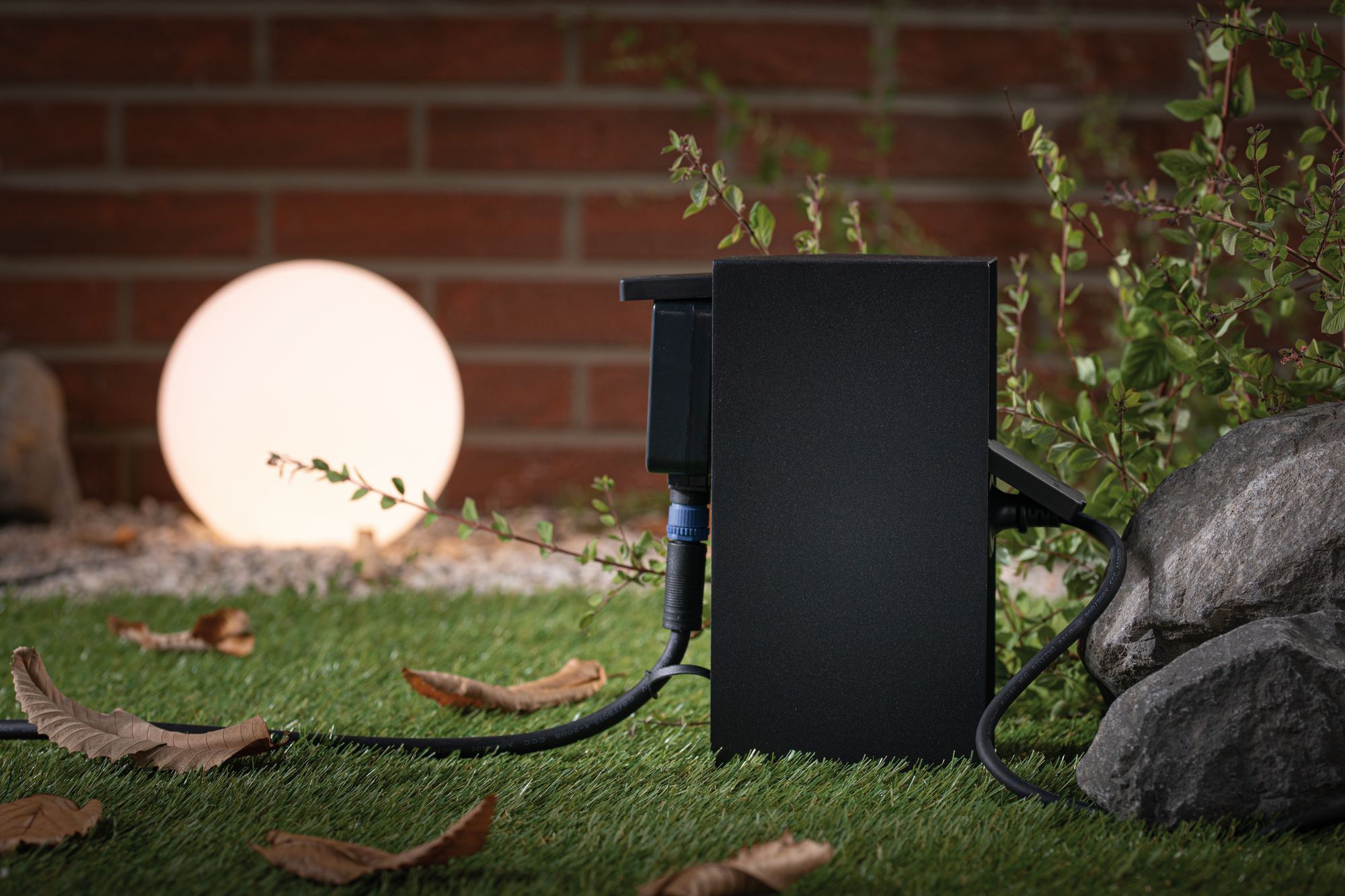 Paulmann Stromverteiler »Outdoor Steckdosensäule Rio« 1 Stk. tlg. eckig, 3-fach, mit Dämmerungsschalter, IP44