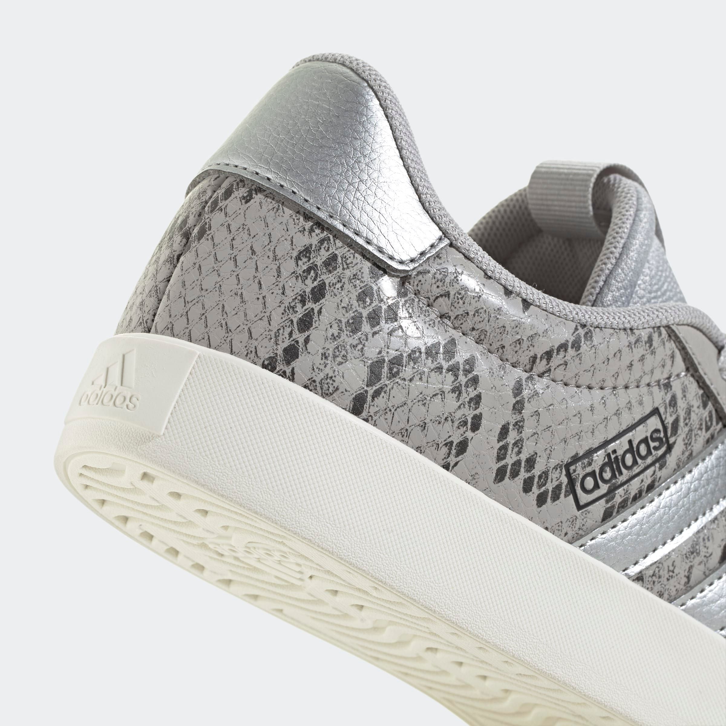 adidas Sportswear Sneaker »VL COURT 3.0«  Design auf den Spuren des adidas Samba