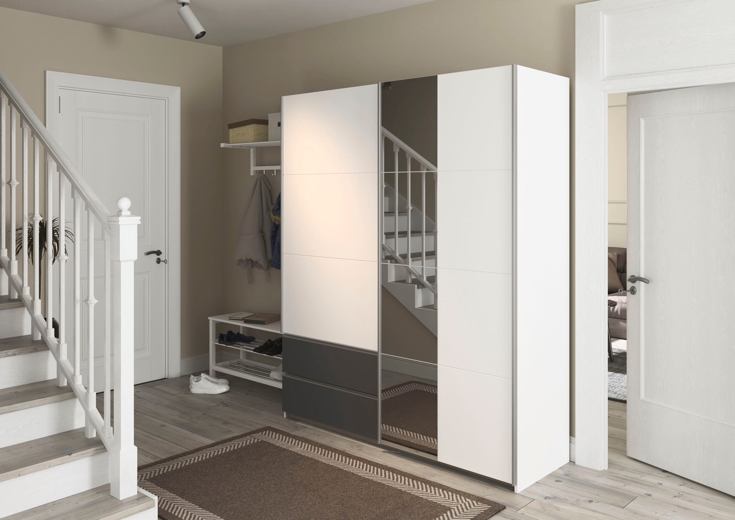 rauch Schwebetürenschrank »Kleiderschrank Schrank Garderobe Wäscheschrank SEVILLA mit Spiegel«, (in 3 verschiedenen Ausstattungen BASIC/CLASSIC/PREMIUM), Metall-Griffleisten alufarben oder Graumetallic MADE IN GERMANY