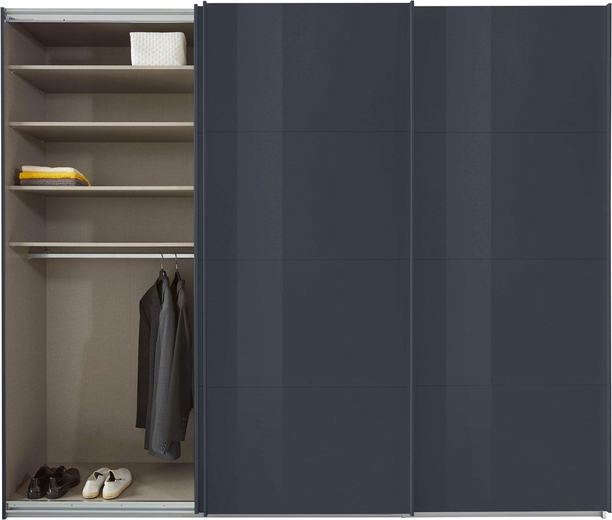 rauch Schwebetürenschrank »Kleiderschrank Schrank Garderobe TOPSELLER OTELI inkl. Inneneinteilung«, mit 3 Innenschubladen sowie zusätzlichen Einlegeböden MADE IN GERMANY