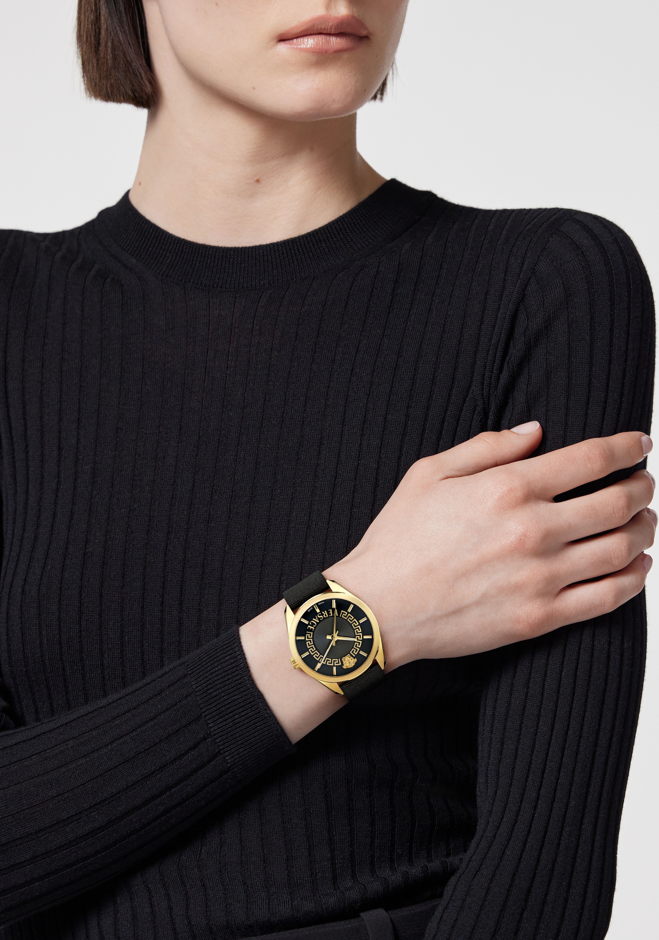 Versace Quarzuhr »NEW V-CIRCLE LADY«, Armbanduhr, Damenuhr, Saphirglas, Swiss Made, analog