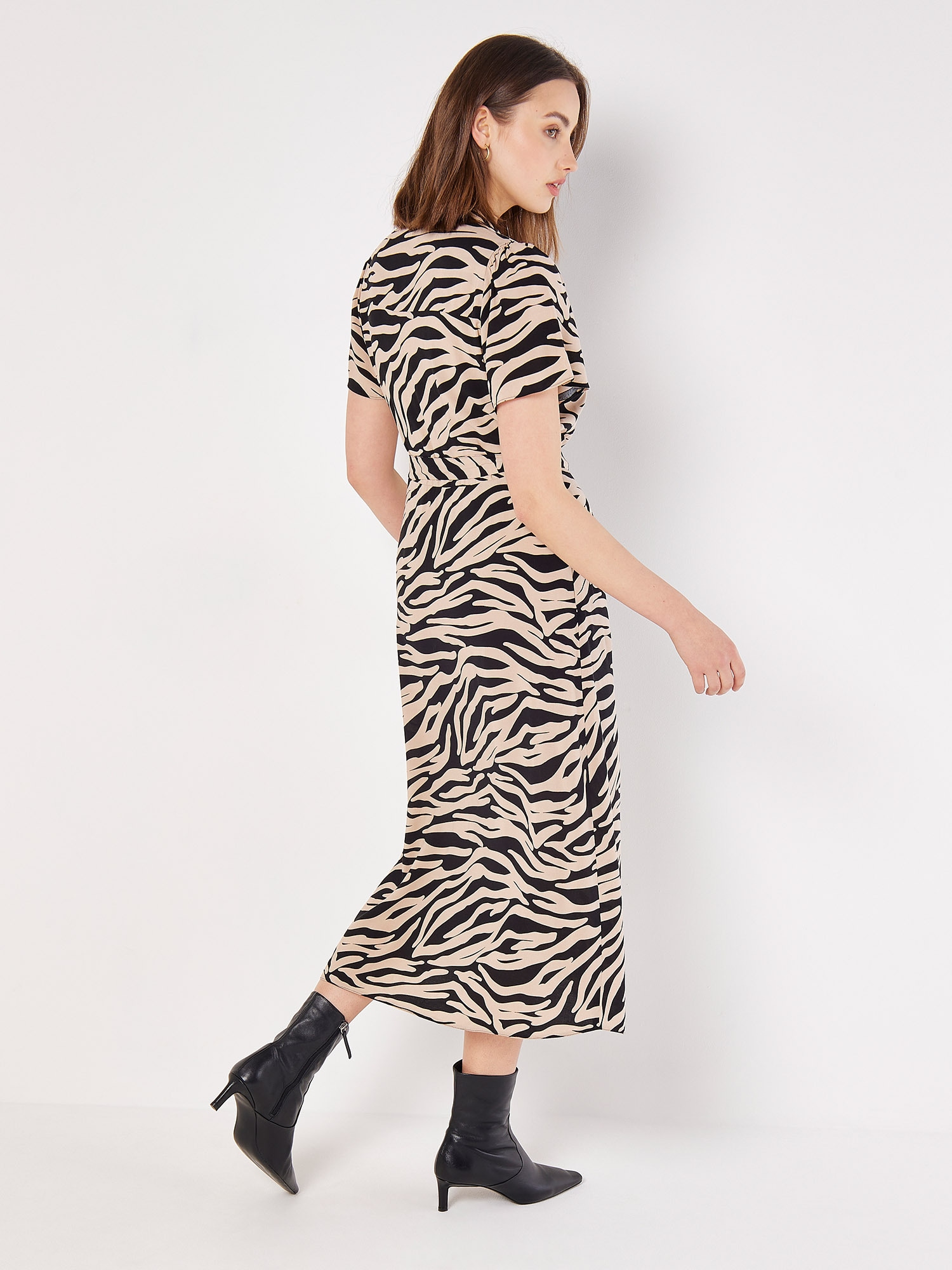 Apricot Hemdblusenkleid »Midikleid« mit Stoffgürtel, 2 tlg. mit Seitentaschen