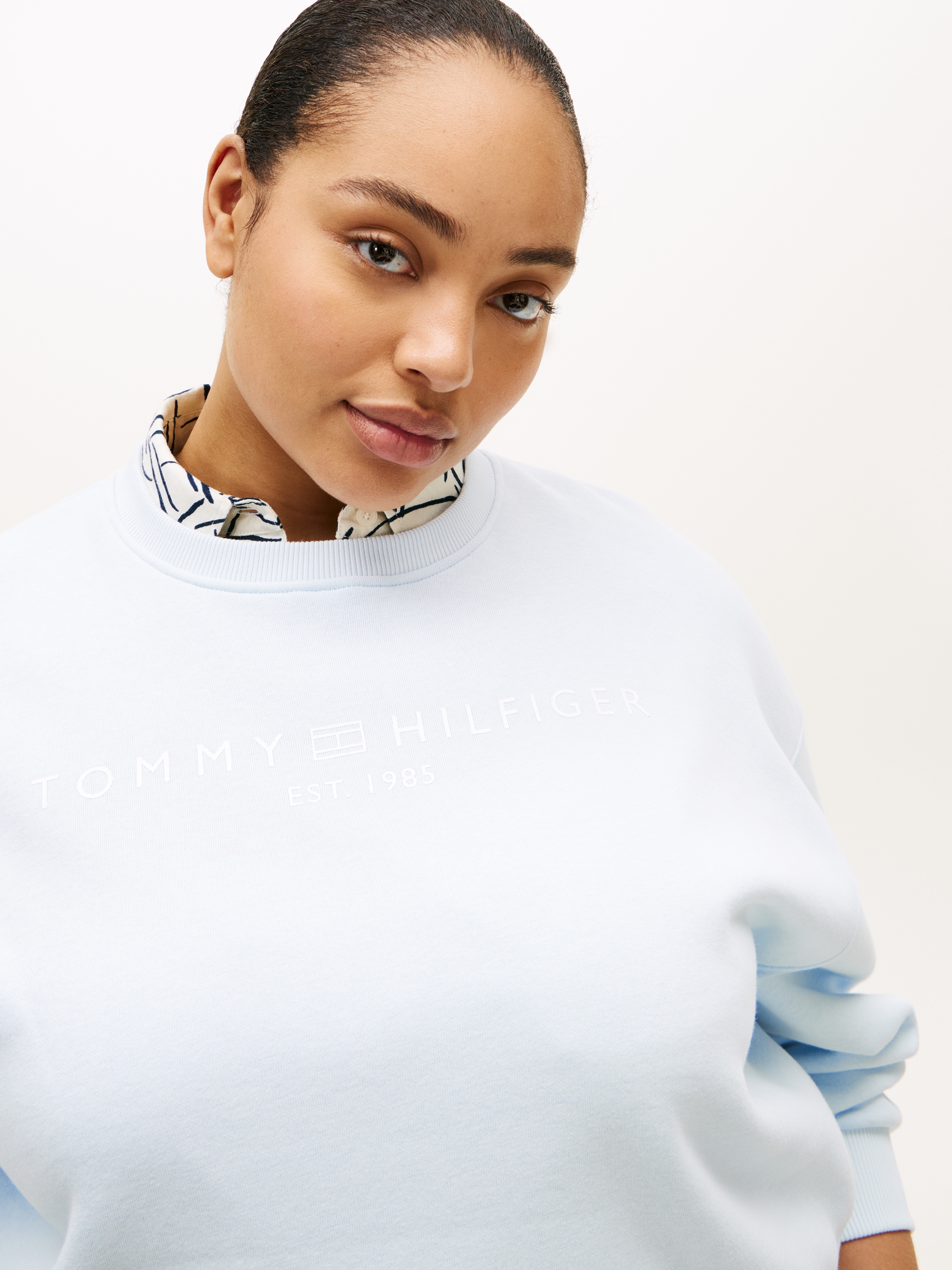 Tommy Hilfiger Curve Sweatshirt »CRV CORP LOGO MDRN SWTSRT«, in großen Größen
