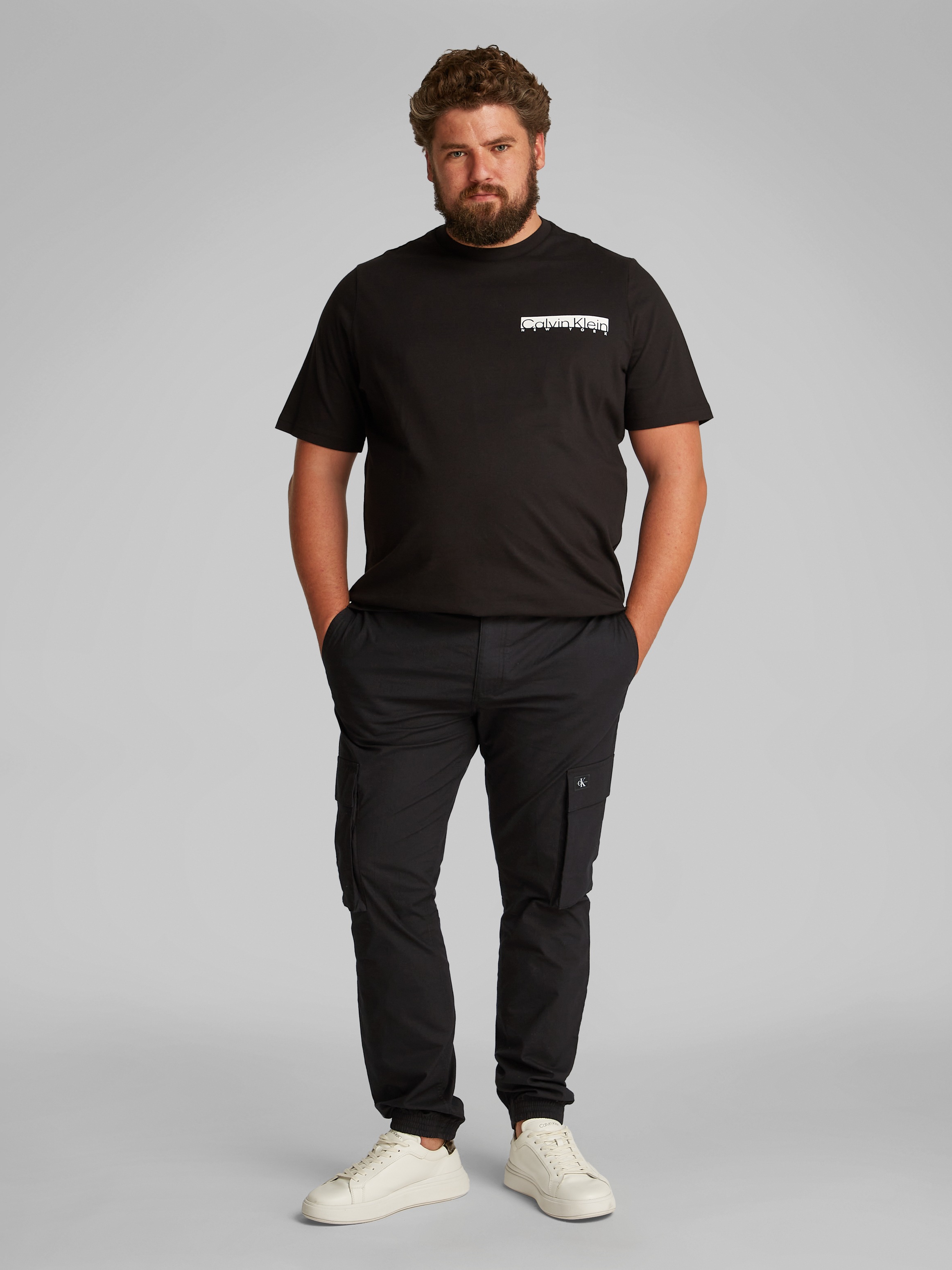 Calvin Klein Jeans Plus Cargohose »PLUS SKINNY CARGO«, in Großen Größen, Logo-Patch