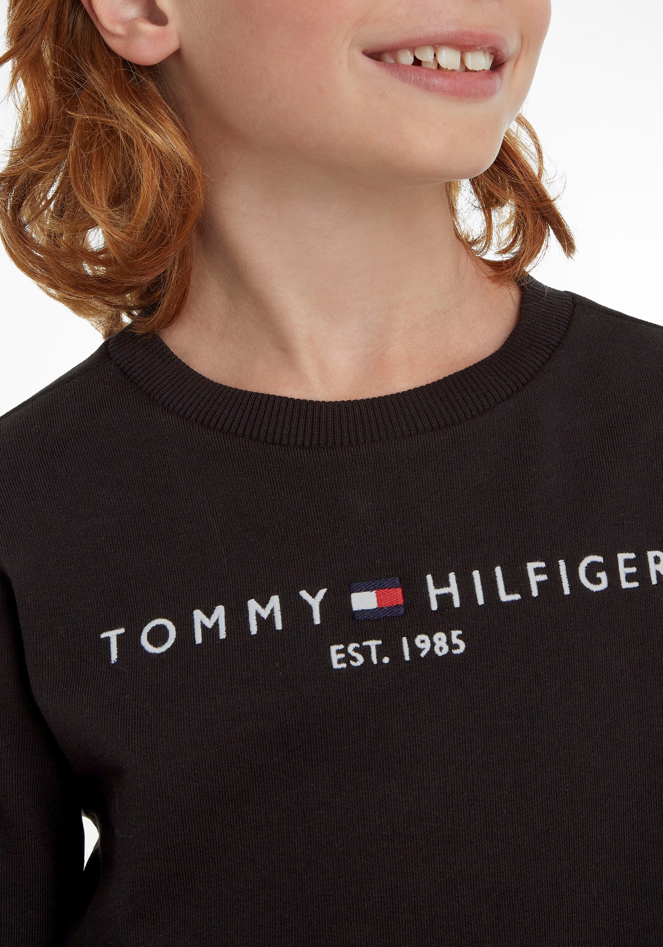 Tommy Hilfiger Sweatshirt »ESSENTIAL SWEATSHIRT«, bei ♕ und für Mädchen Jungen