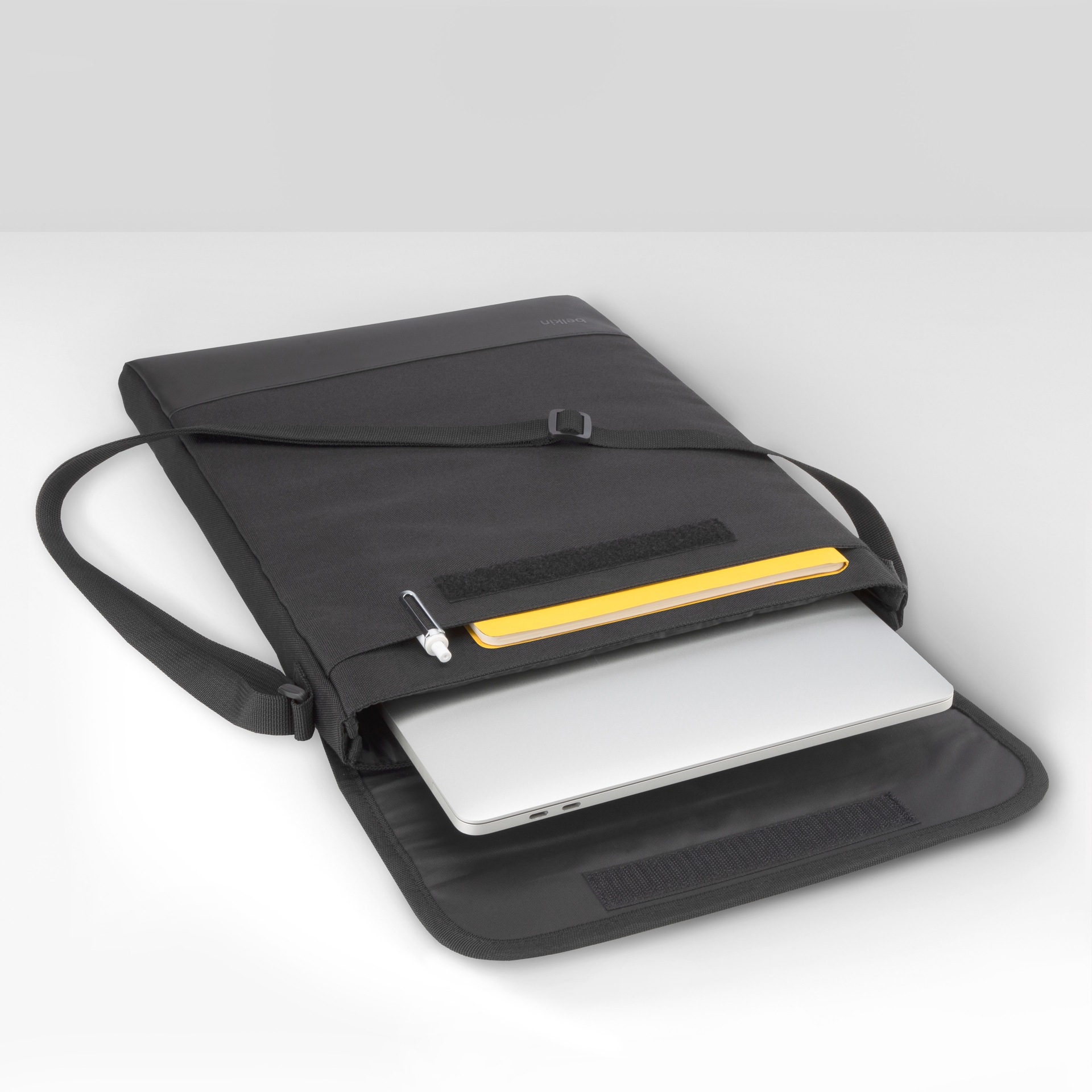 Belkin Laptoptasche »Always On Laptoptasche mit Schulterriemen 11-12«