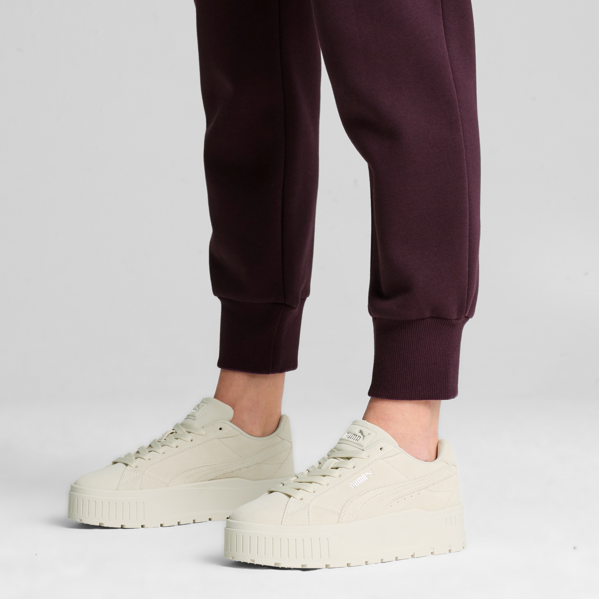 PUMA Sneaker »KARMEN II«  mit markanter Plateausohle, robuste Gummilaufsohle