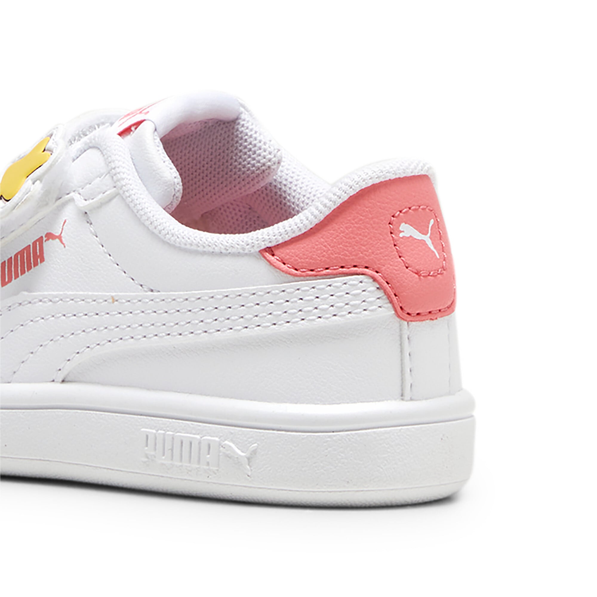 PUMA Sneaker »SMASH 3.0 BADGES V INF«  mit Klettverschluss, mit SOFTFOAM+ Dämpfung, aus Synthetik