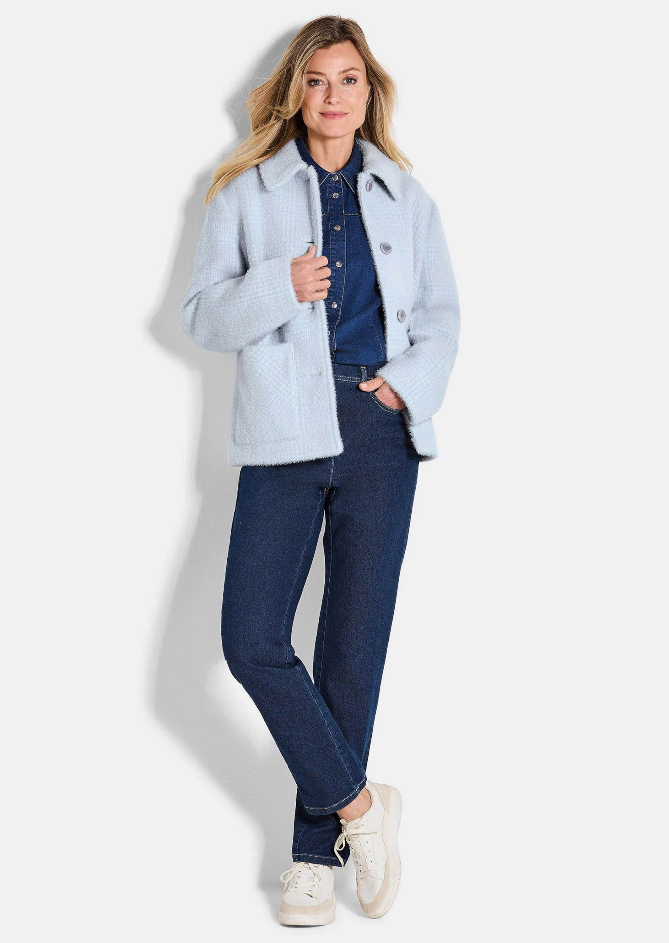 GOLDNER Kurzjacke »Kurzgröße Flauschige Winterjacke mit Hemdkragen« Mit farbharmonischem Karo