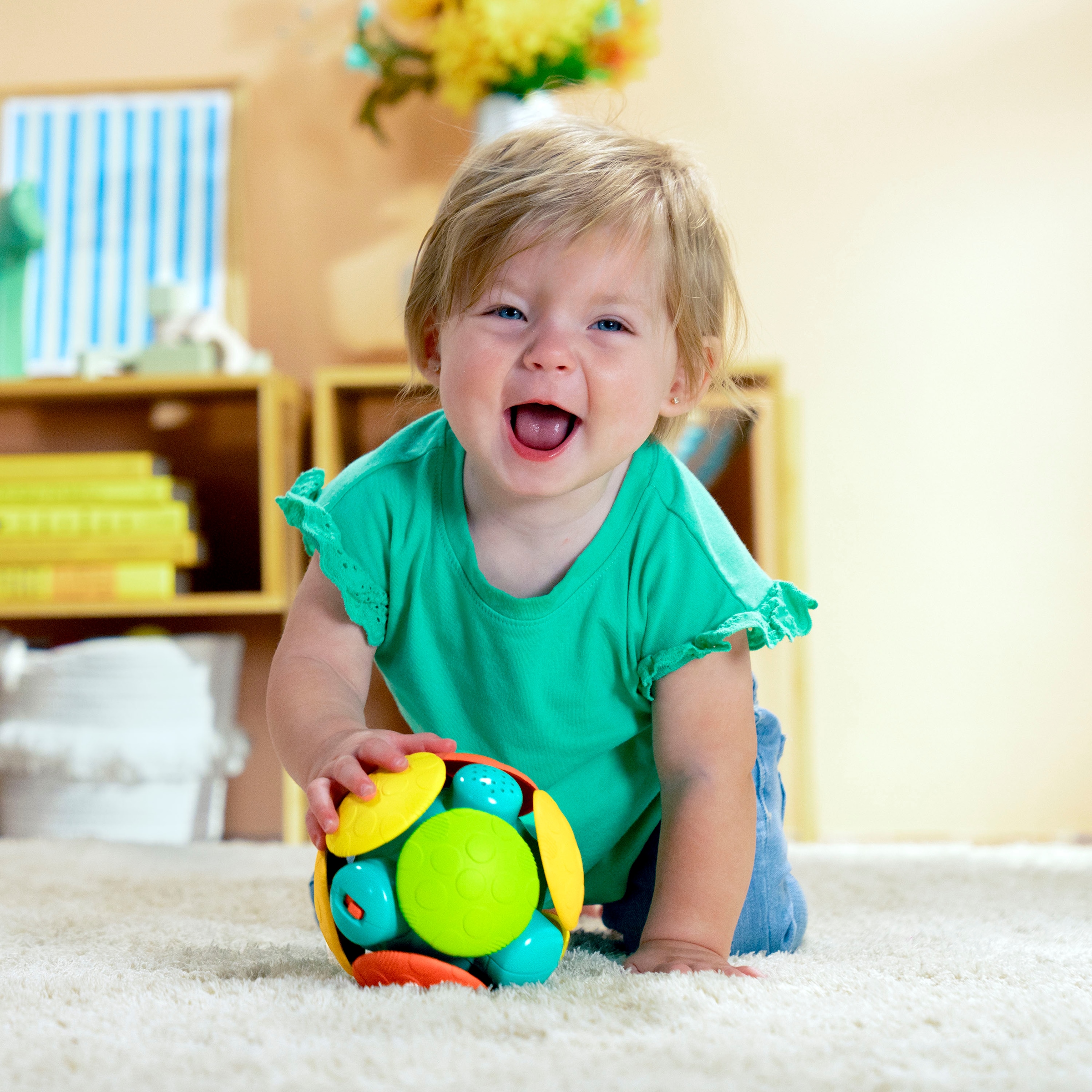 Bright Starts Greifspielzeug »Wobble Bobble™ Crawl & Chase Ball«