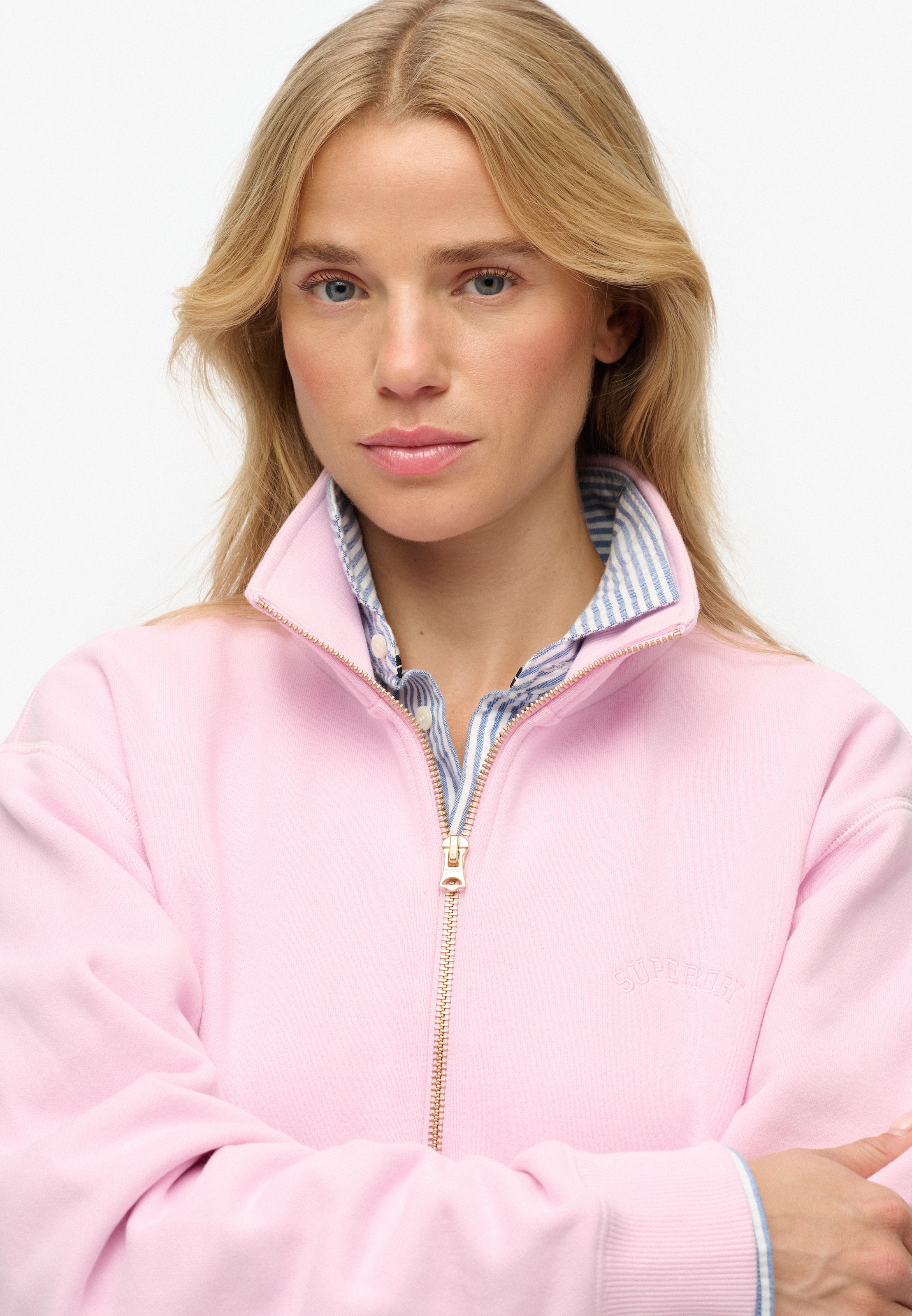 Superdry Sweatshirt »ESSENTIAL LOGO EMB HALF ZIP«
