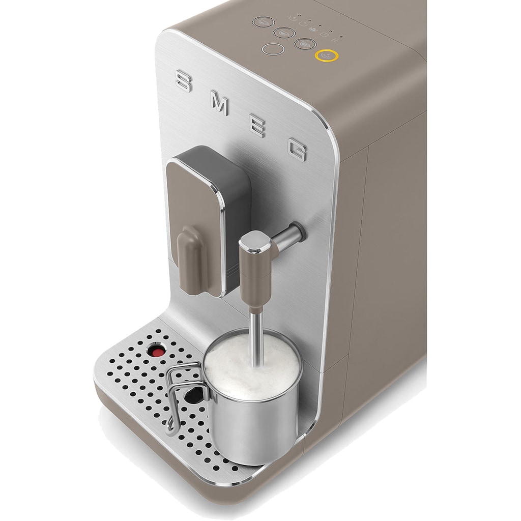 Smeg Kaffeevollautomat »BCC02TPMEU«