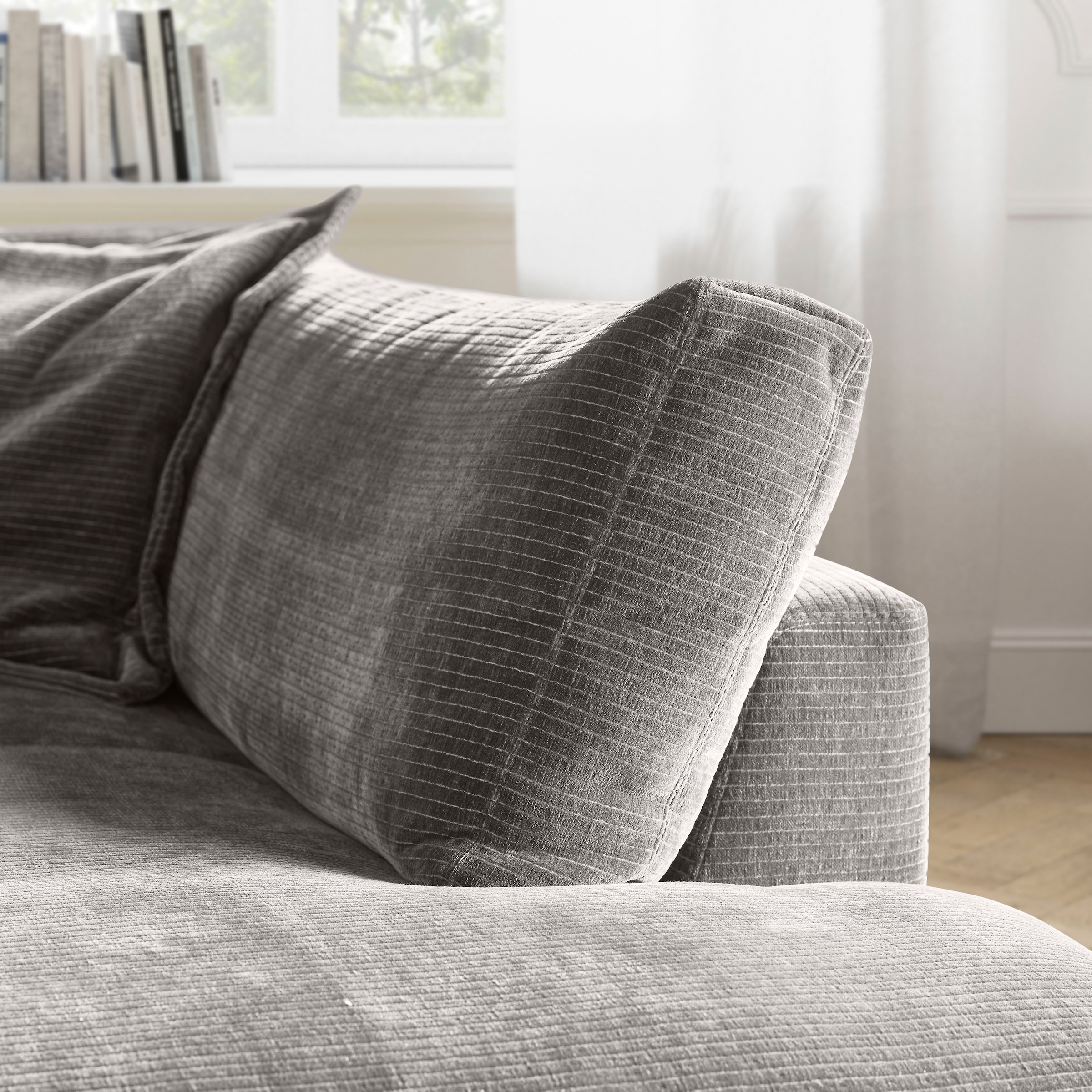 Musterring Ecksofa »Lucia«, mit großem Longchair, verschiedene Farben, B304 x T224 cm