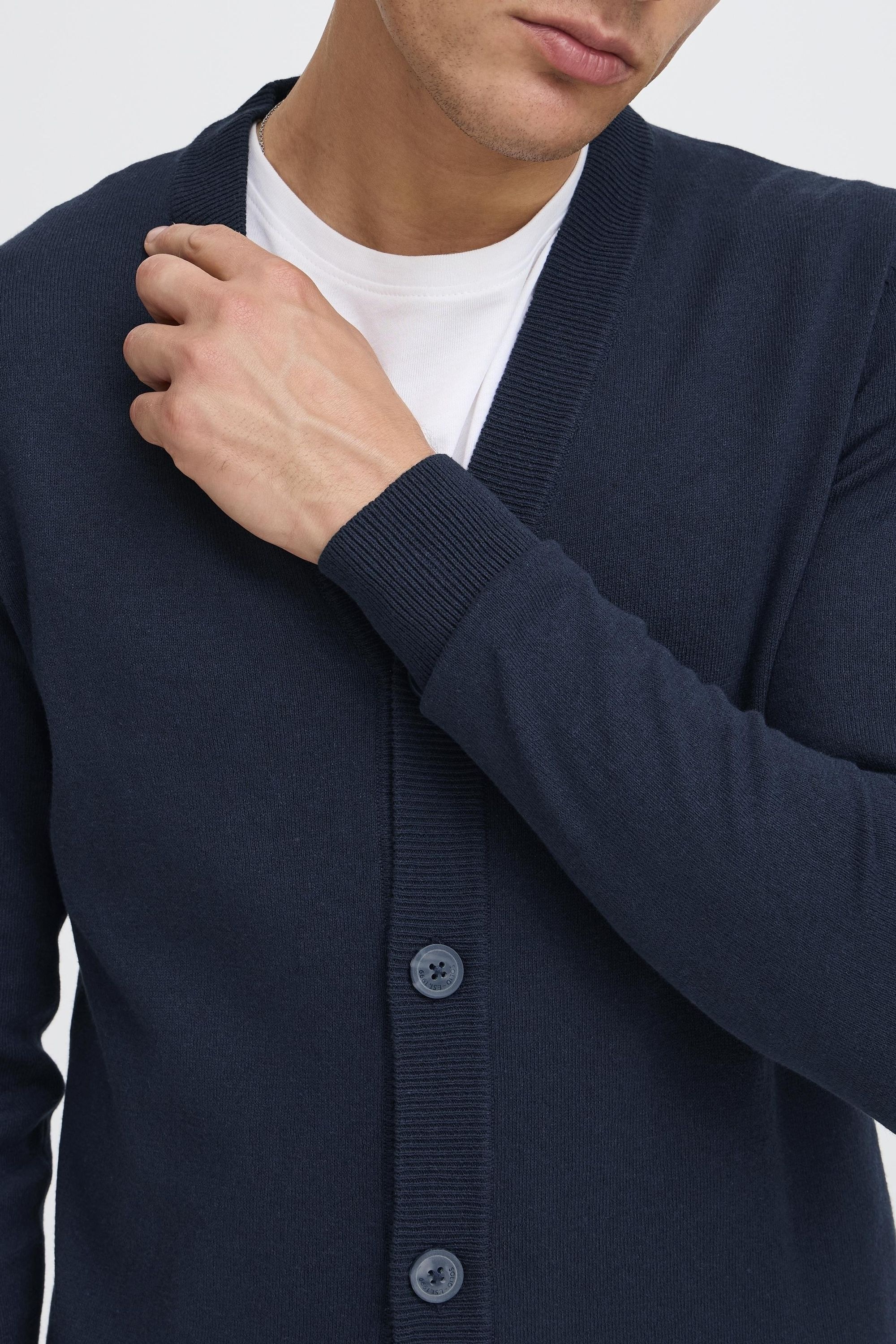 !Solid Strickjacke »Strickjacke SDAKALMA«