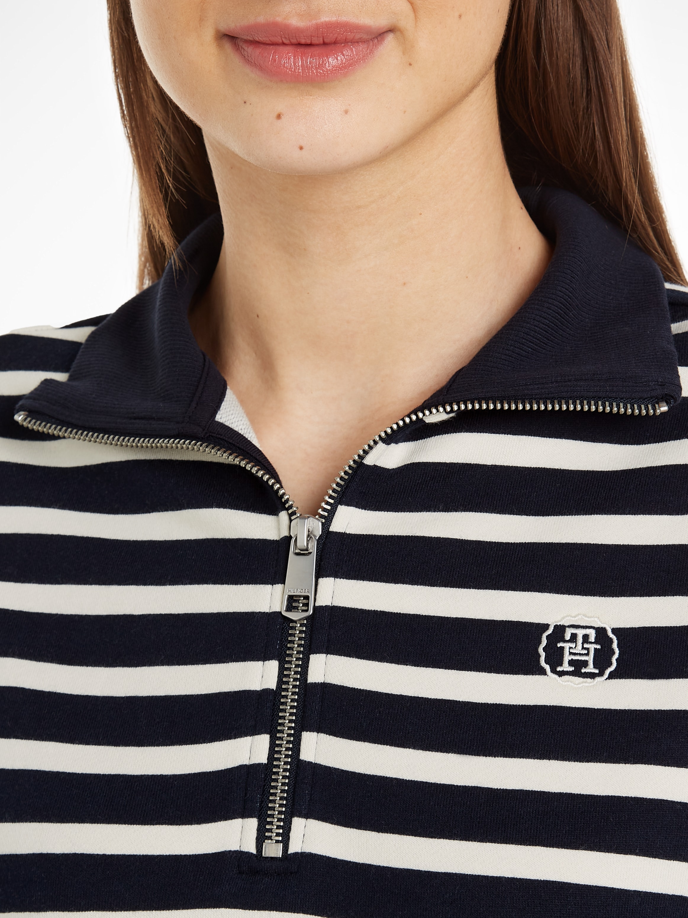 Tommy Hilfiger Sweater »SMD BRETON STRIPE 1/2 ZIP HWK«, Polokragen mit Reißverschlusss, gestreift, Logostickerei