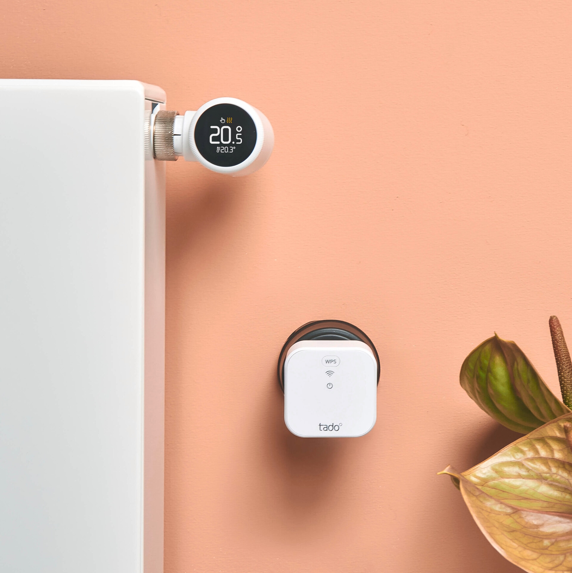 Tado Heizkörperthermostat »Bridge + 4x Heizkörperthermostat + Temp. Sensor (Line X)«