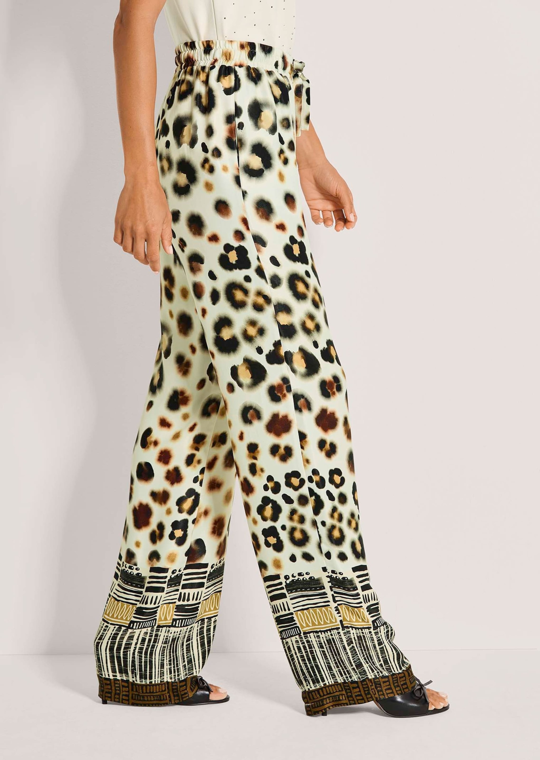 MADELEINE Chinos »Palazzohose Druckhose mit Animal-Print«