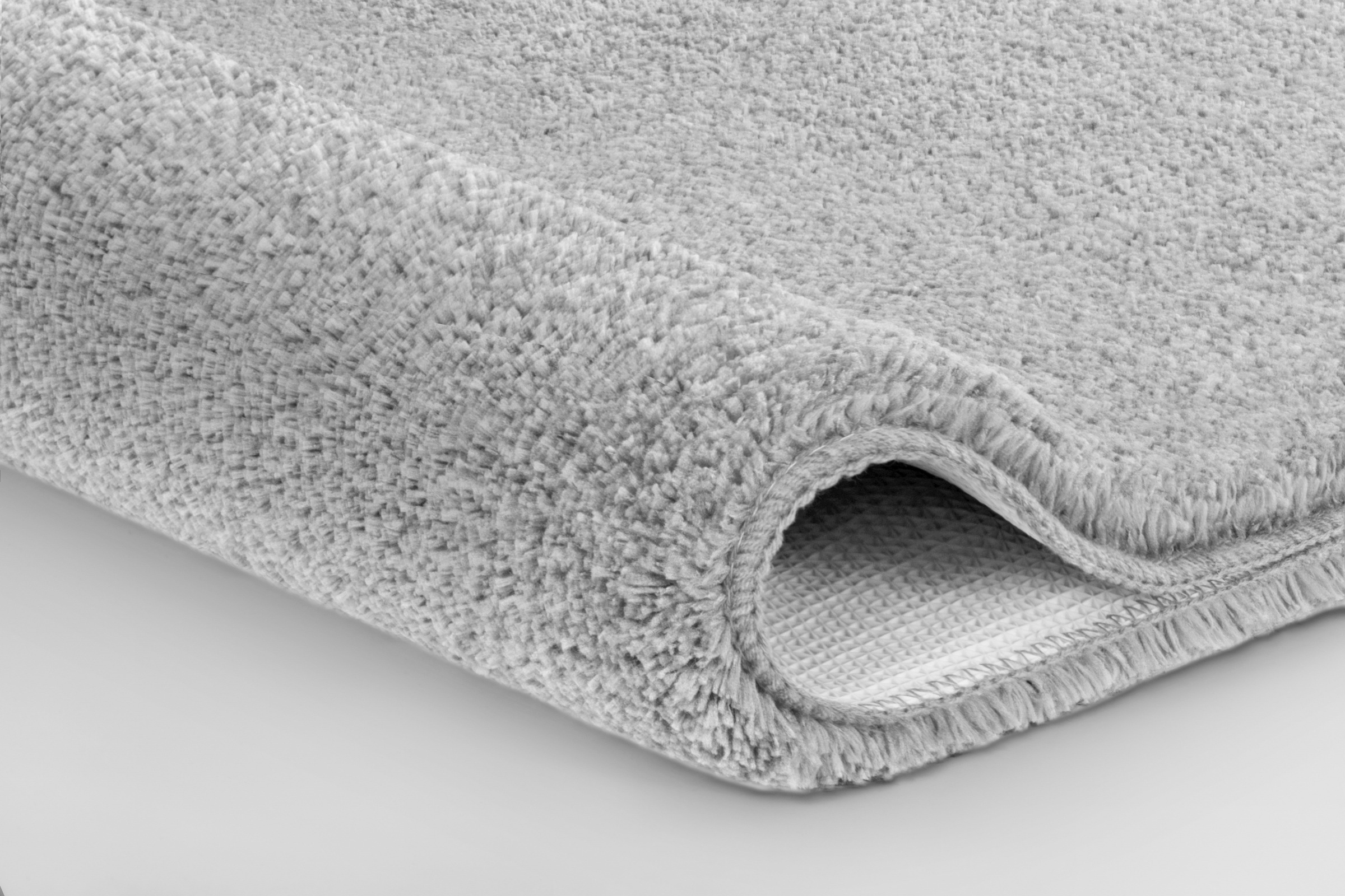 Kleine Wolke Badematte »Meadow«, rutschhemmend beschichtet, fußbodenheizungsgeeignet, Badteppich, Uni Farben