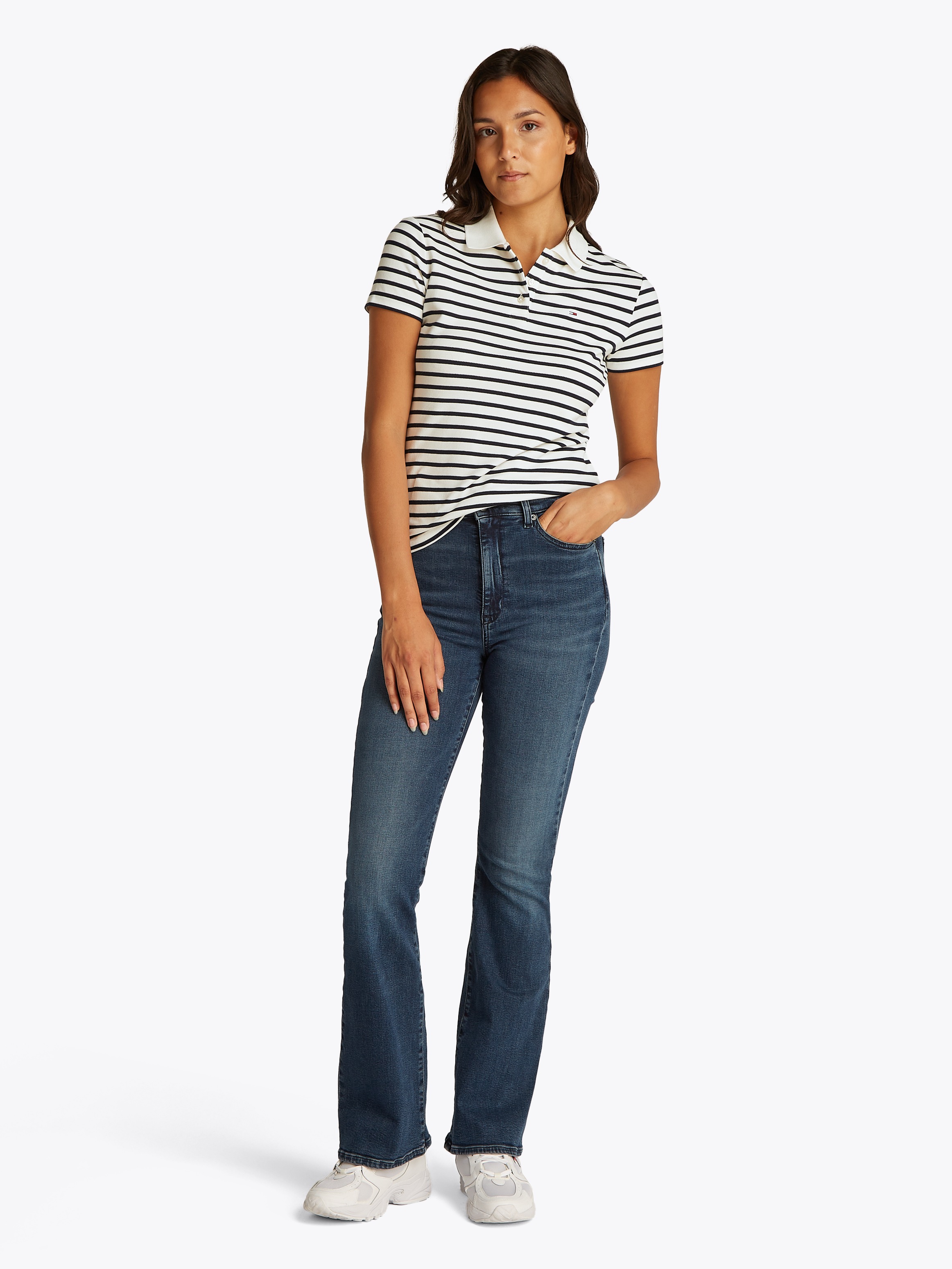 Tommy Jeans Poloshirt »TJW SLIM ESSENTIAL POLO SS«, mit Logostickerei