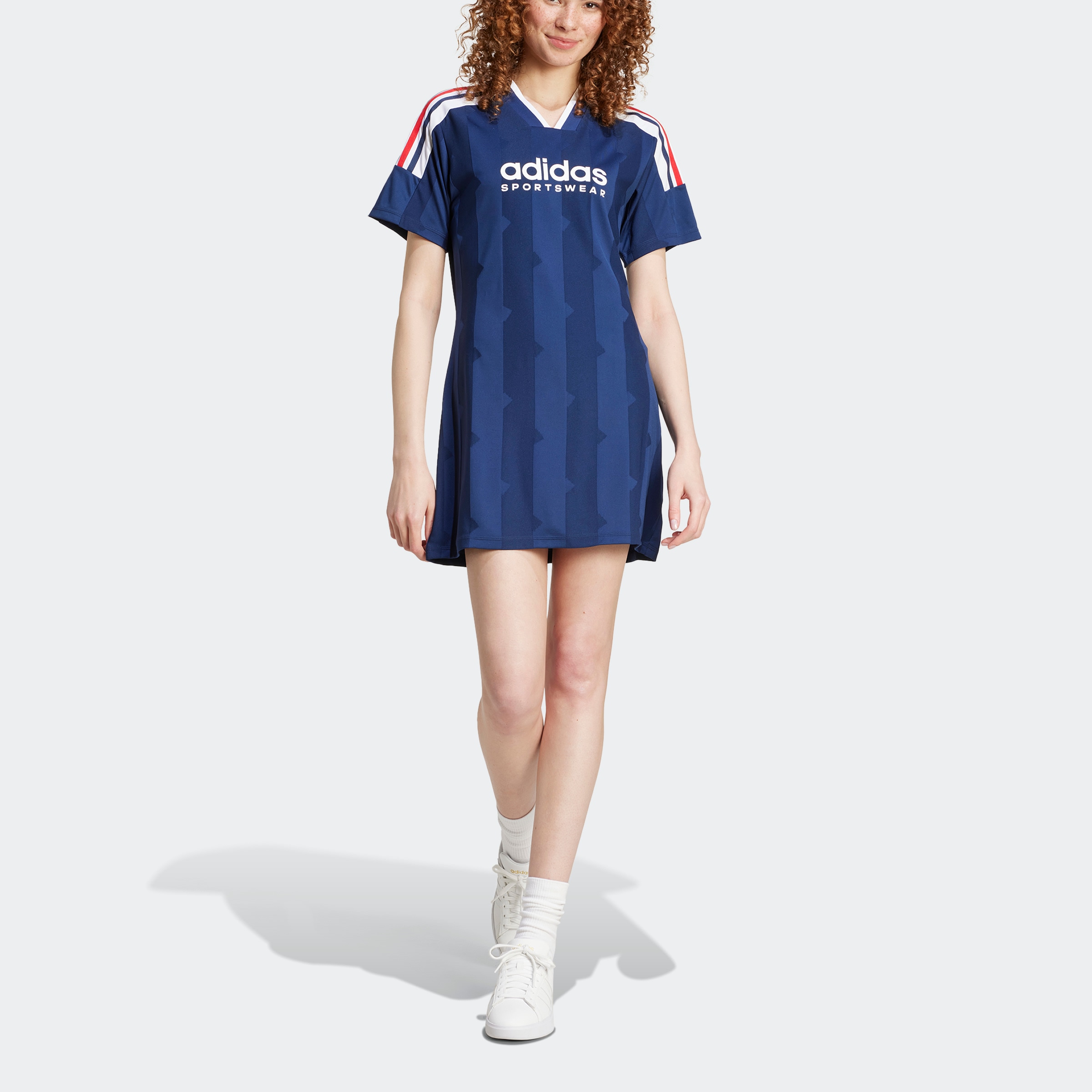 adidas Sportswear Shirtkleid »W TIRO Q3 DRE«, (1 tlg.)