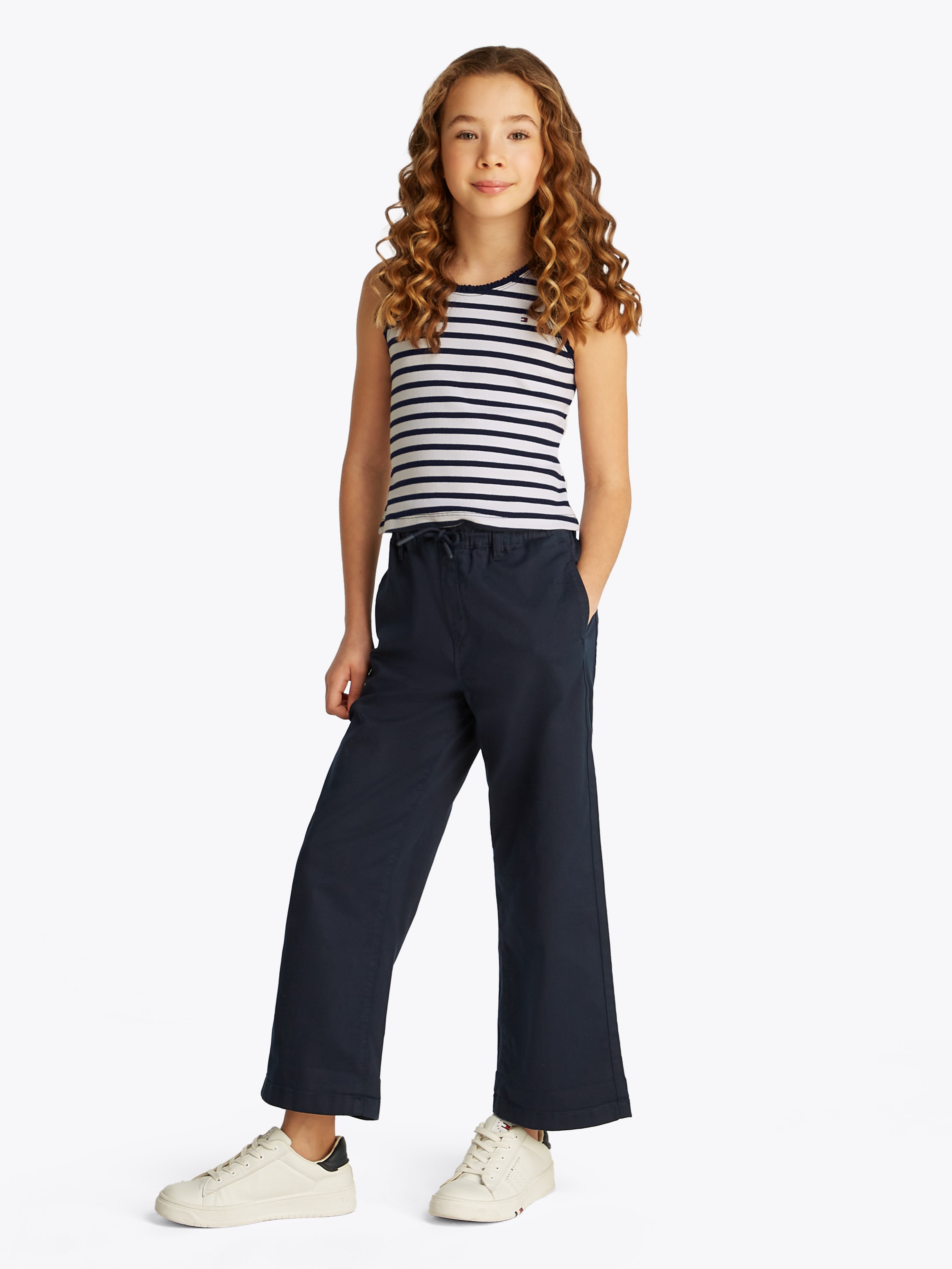 Tommy Hilfiger Tanktop »ESSENTIAL RIB LACE TANK TOP« mit Spitze, mit Logostickerei